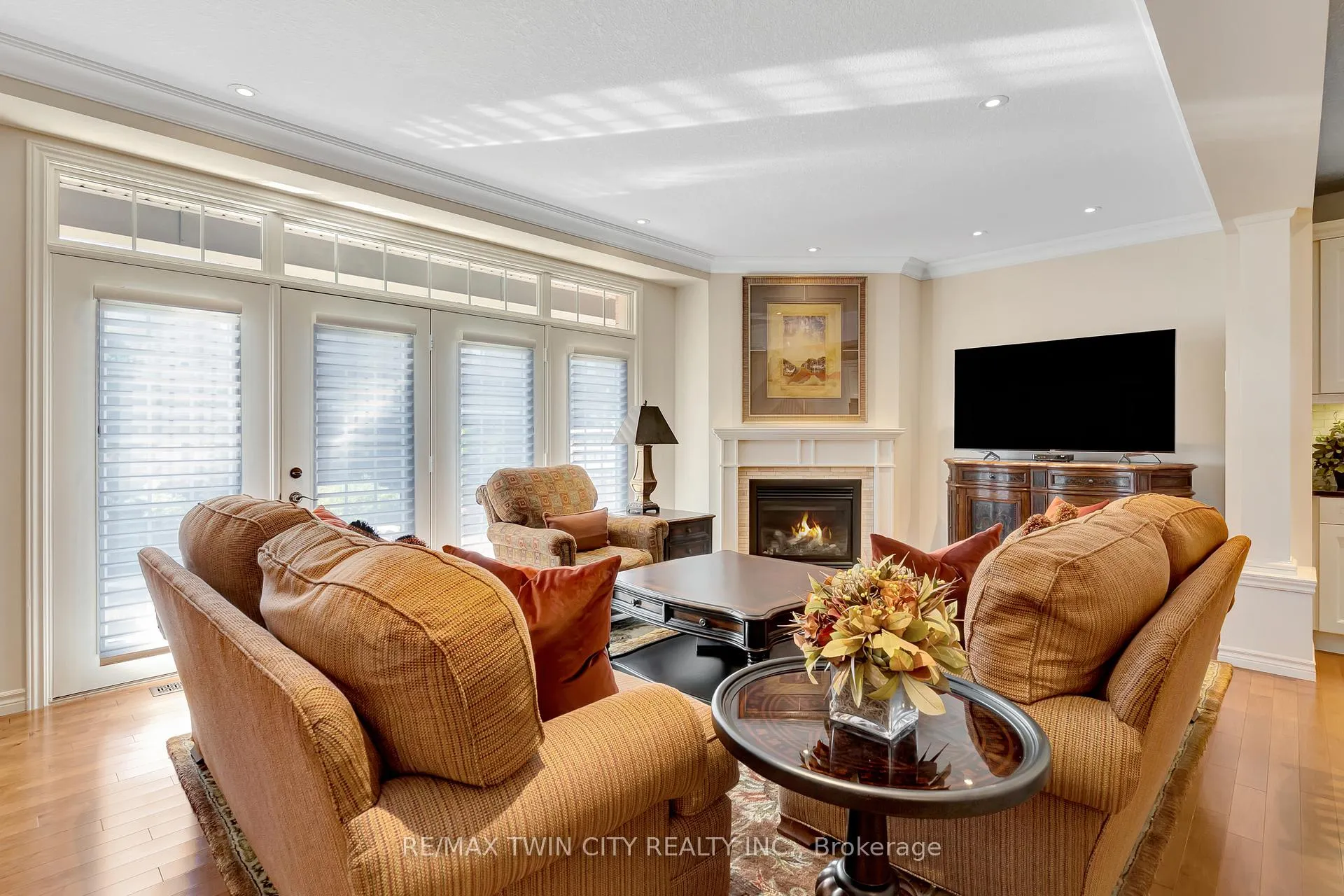 Photo 10 of Unit 53, 435 Winchester Drive, Waterloo — HOMEH