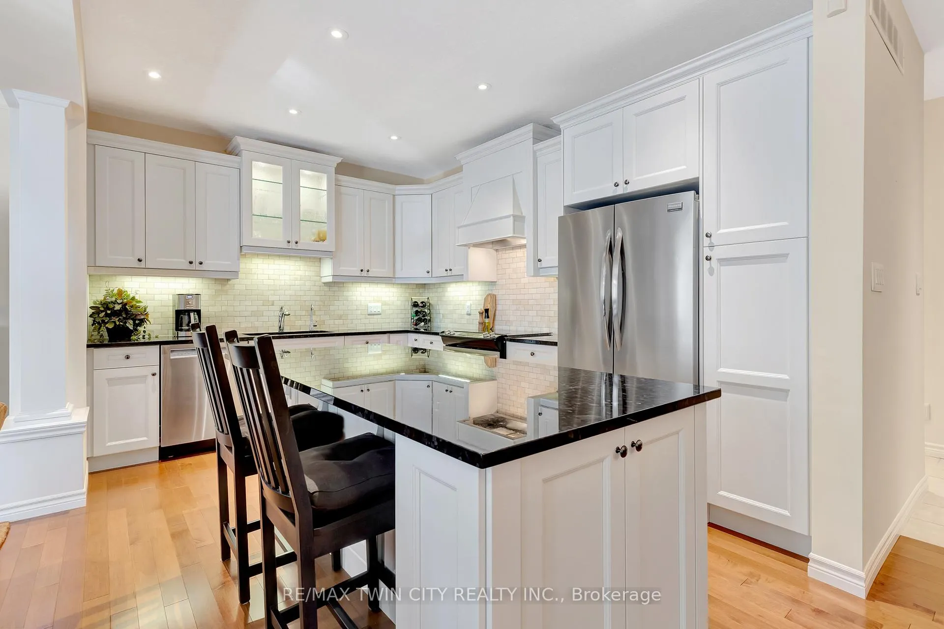 Photo 15 of Unit 53, 435 Winchester Drive, Waterloo — HOMEH