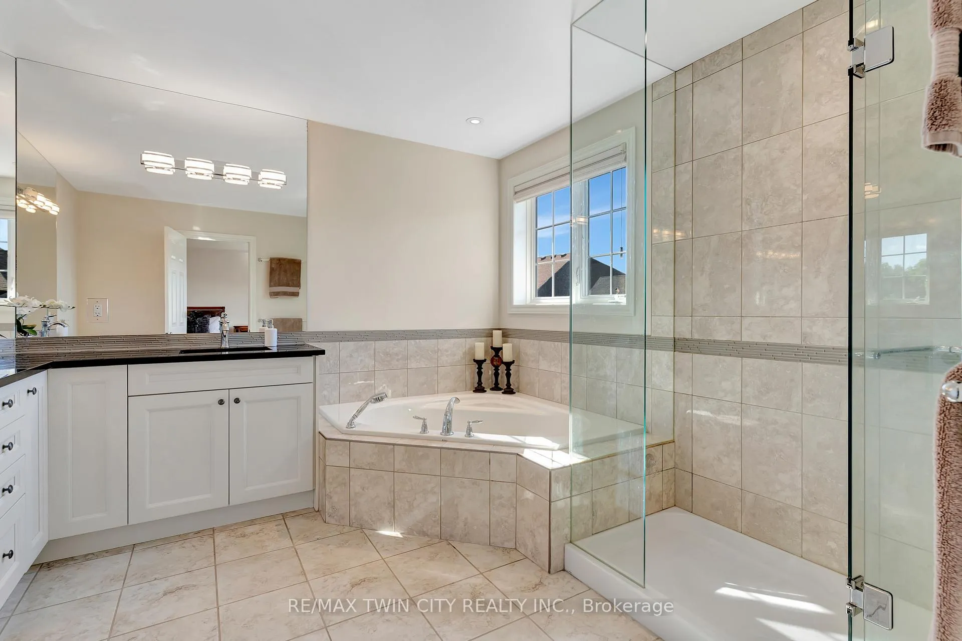 Photo 25 of Unit 53, 435 Winchester Drive, Waterloo — HOMEH