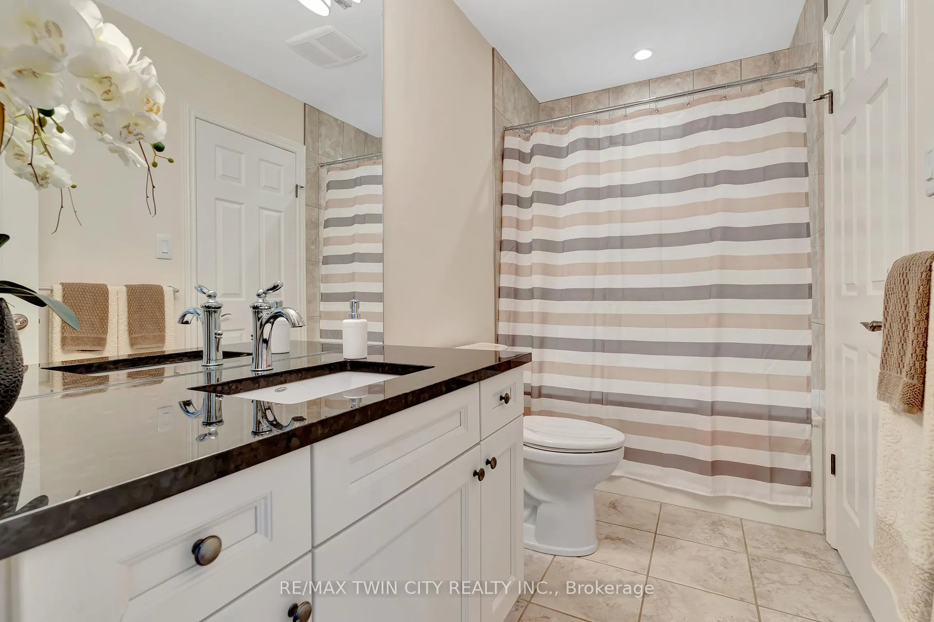 Photo 32 of Unit 53, 435 Winchester Drive, Waterloo — HOMEH