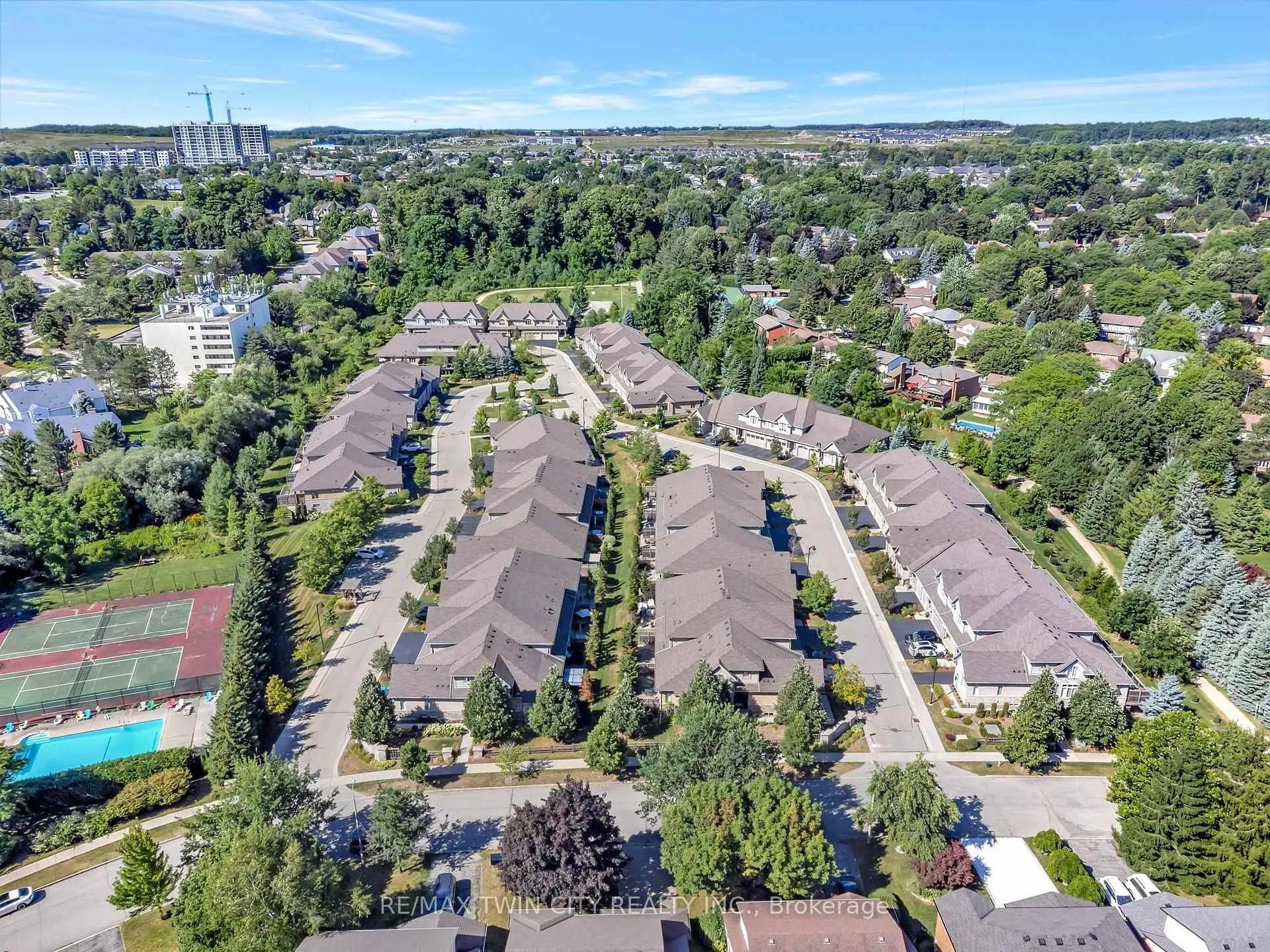 Photo 40 of Unit 53, 435 Winchester Drive, Waterloo — HOMEH