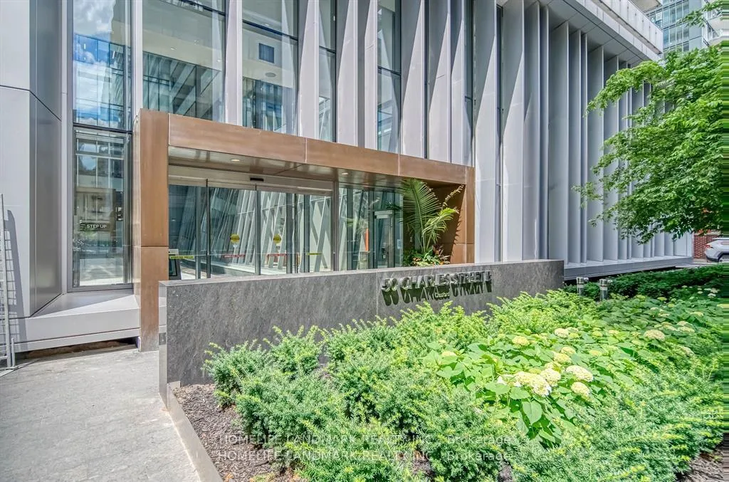 Photo 3 of Unit 3907, 50 Charles Street E, Toronto, Church-Yonge Corridor — HOMEH