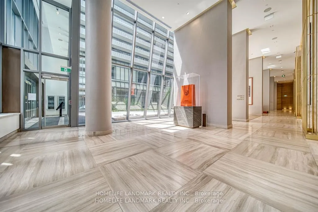 Photo 4 of Unit 3907, 50 Charles Street E, Toronto, Church-Yonge Corridor — HOMEH