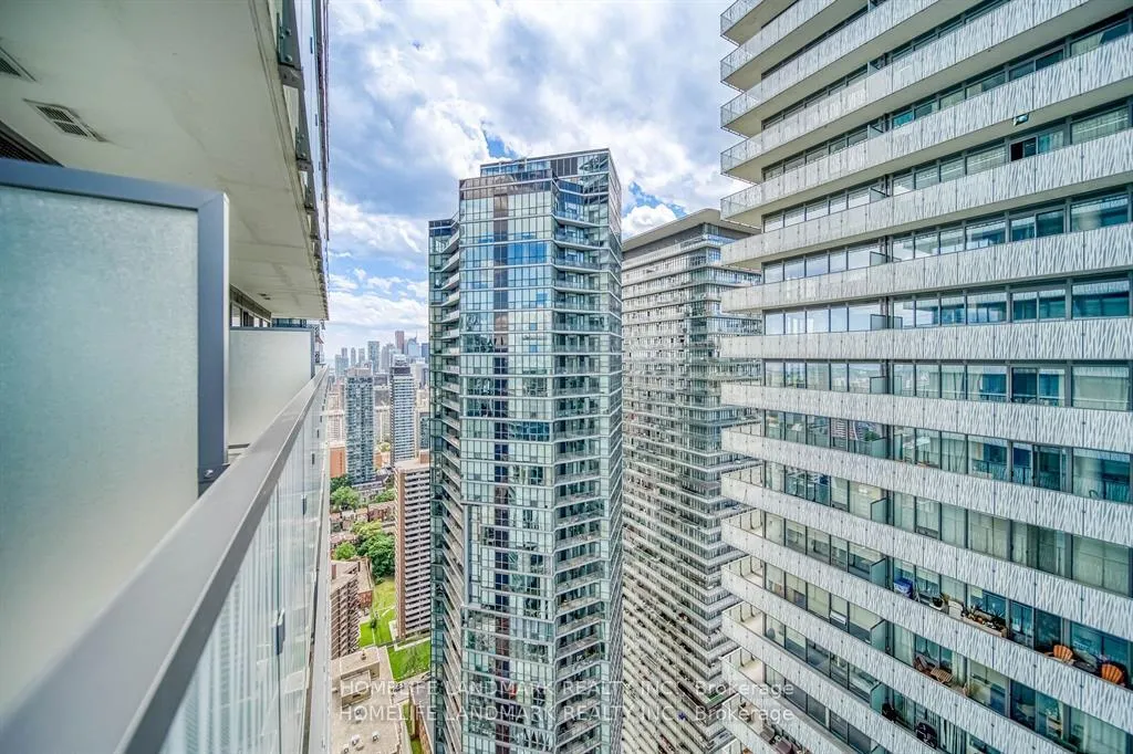 Photo 28 of Unit 3907, 50 Charles Street E, Toronto, Church-Yonge Corridor — HOMEH
