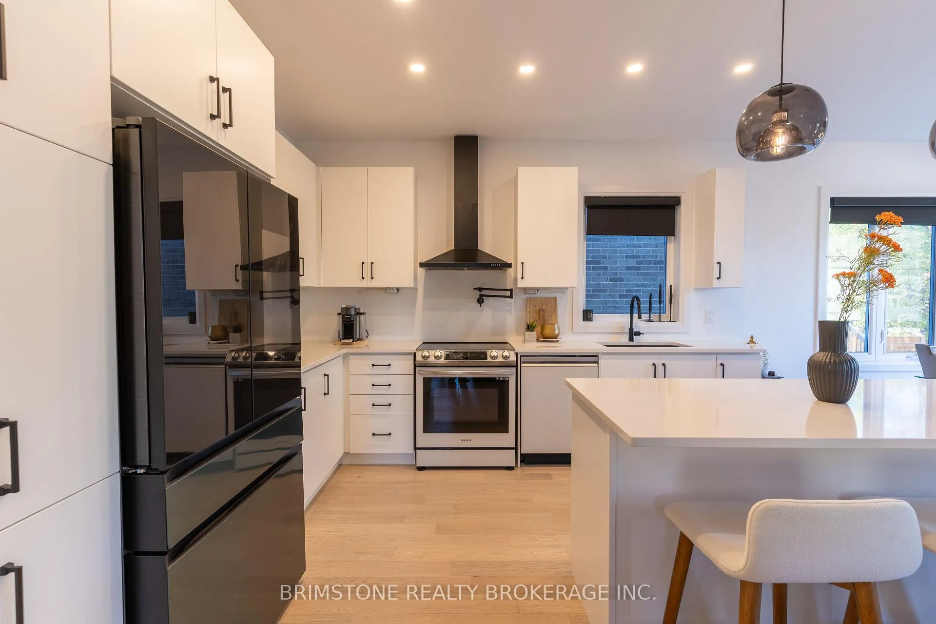 Photo 8 of 119 Gray Avenue, New Tecumseth, Alliston — HOMEH