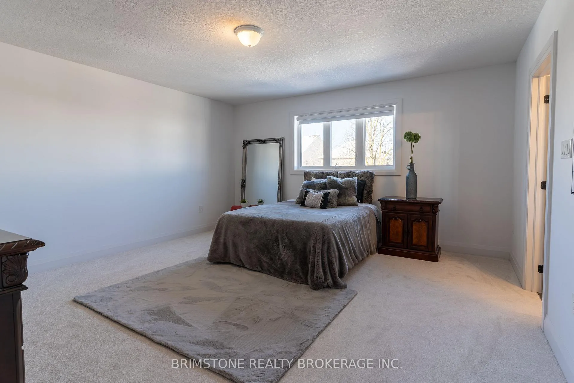 Photo 24 of 119 Gray Avenue, New Tecumseth, Alliston — HOMEH