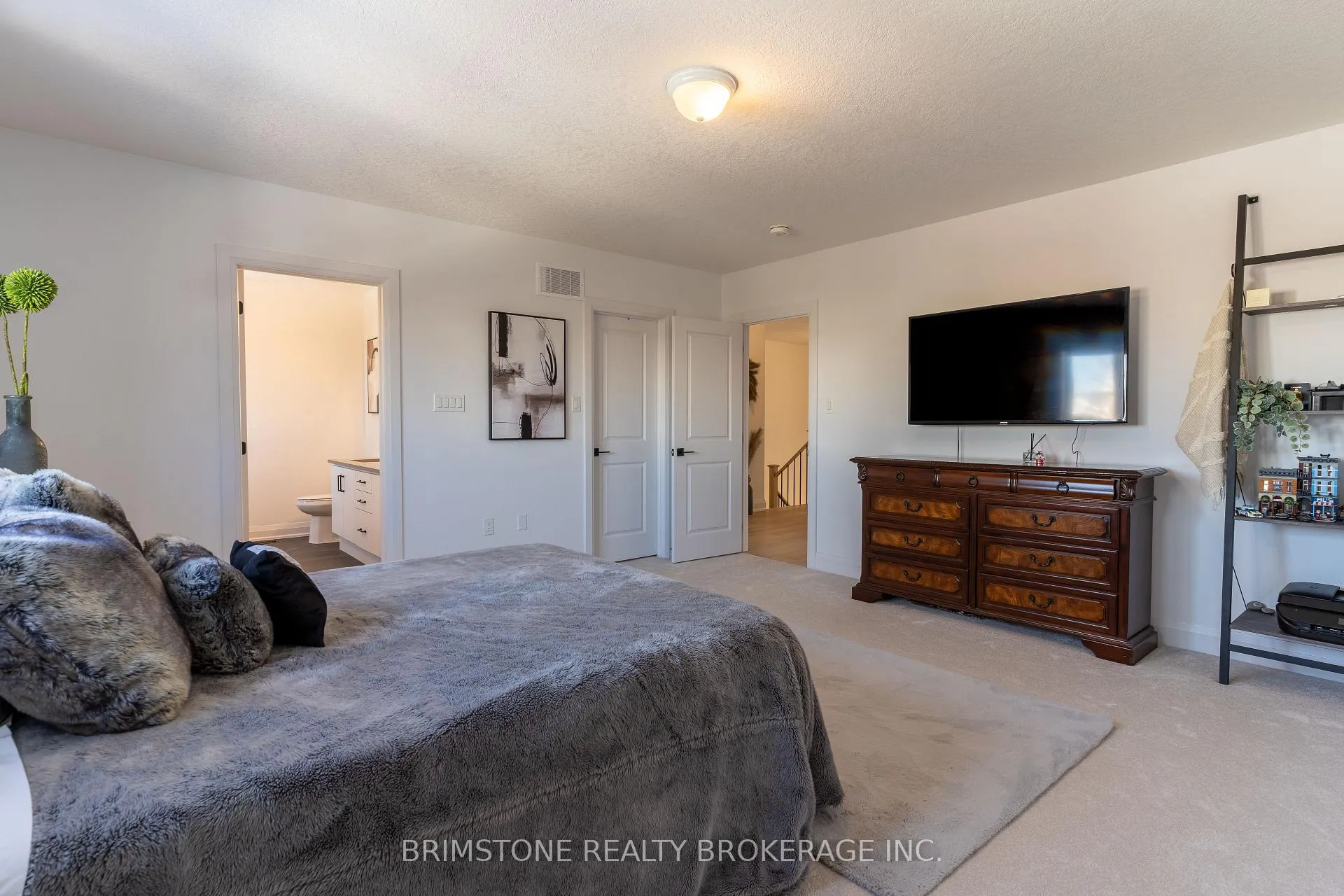 Photo 25 of 119 Gray Avenue, New Tecumseth, Alliston — HOMEH