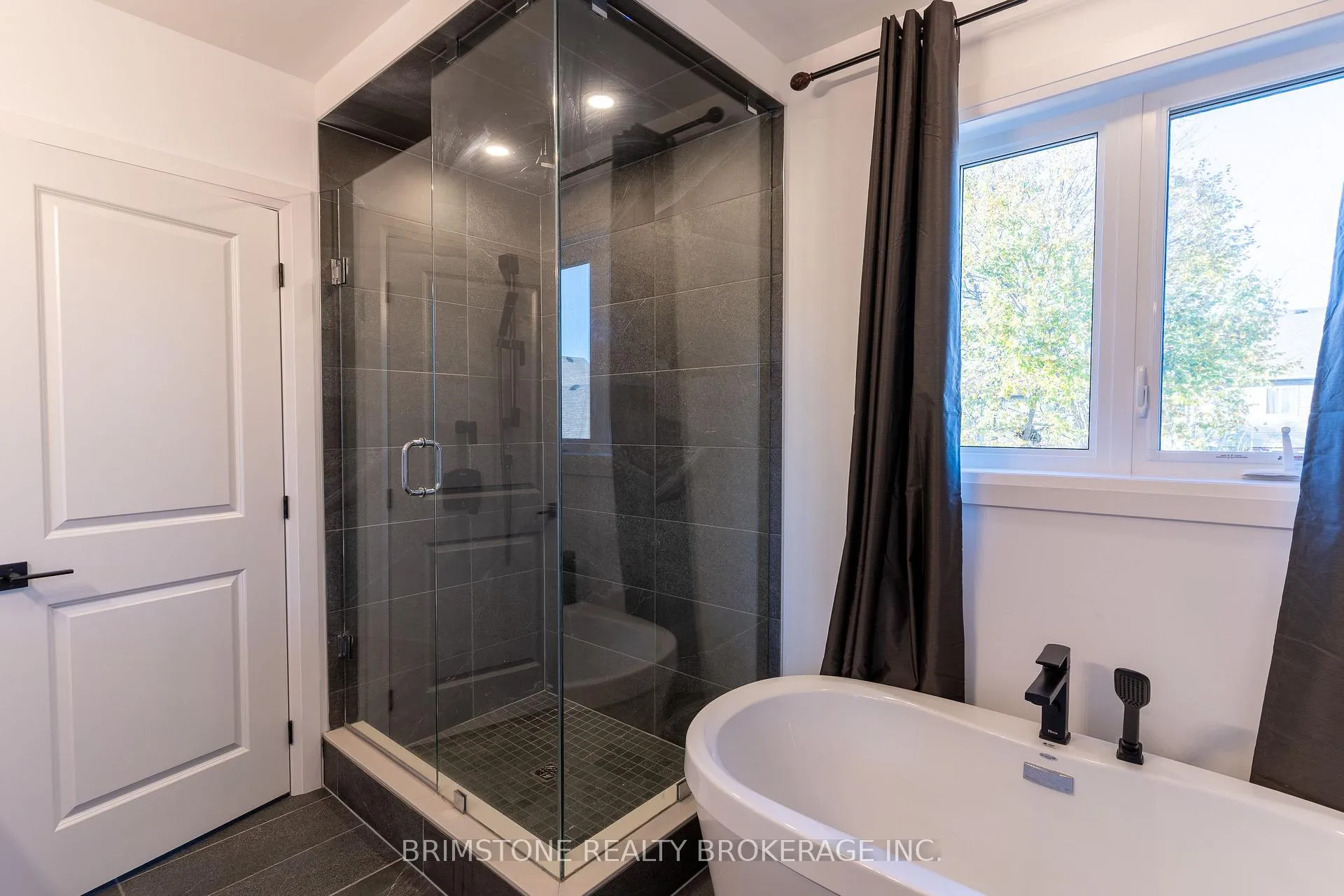 Photo 28 of 119 Gray Avenue, New Tecumseth, Alliston — HOMEH