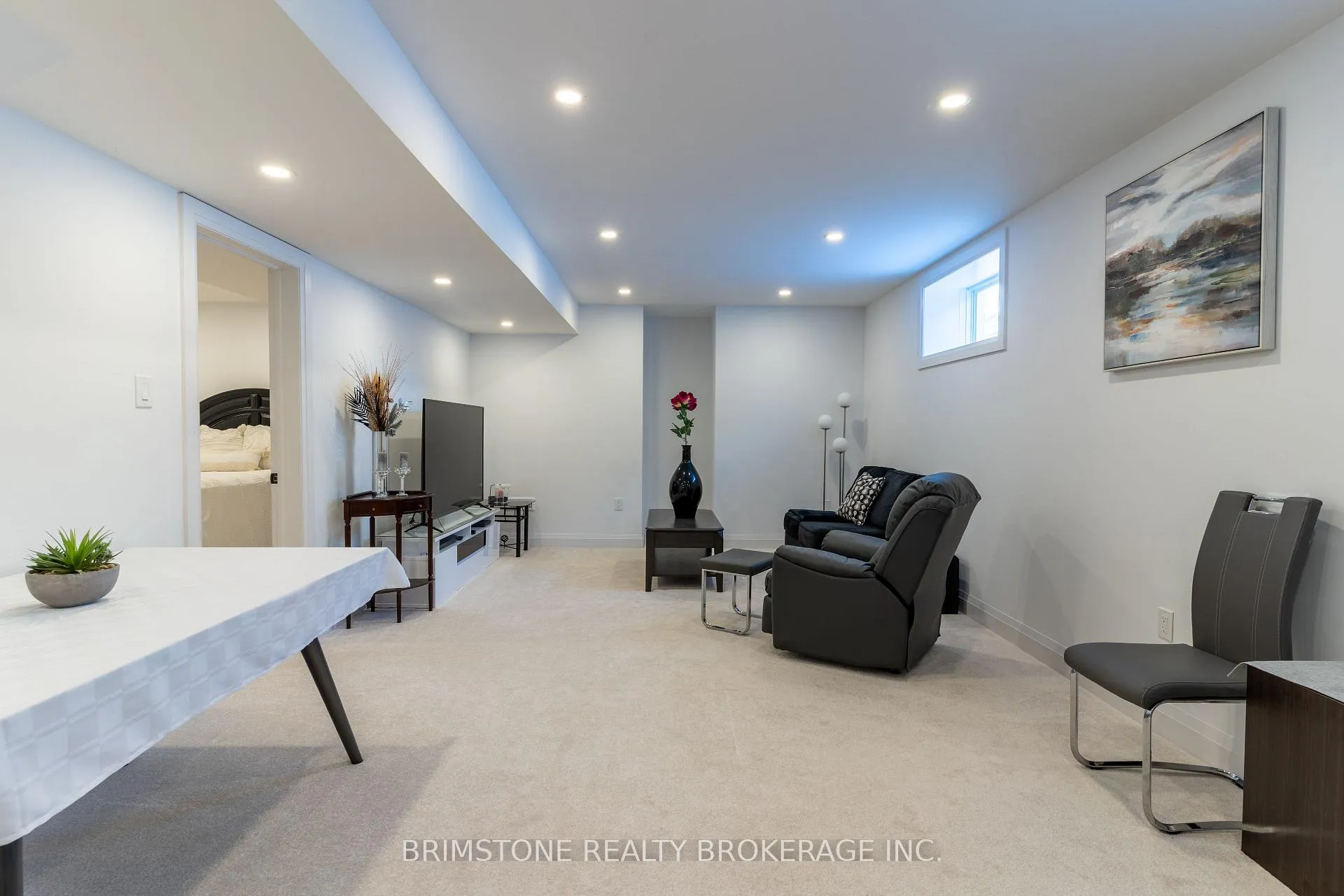 Photo 32 of 119 Gray Avenue, New Tecumseth, Alliston — HOMEH