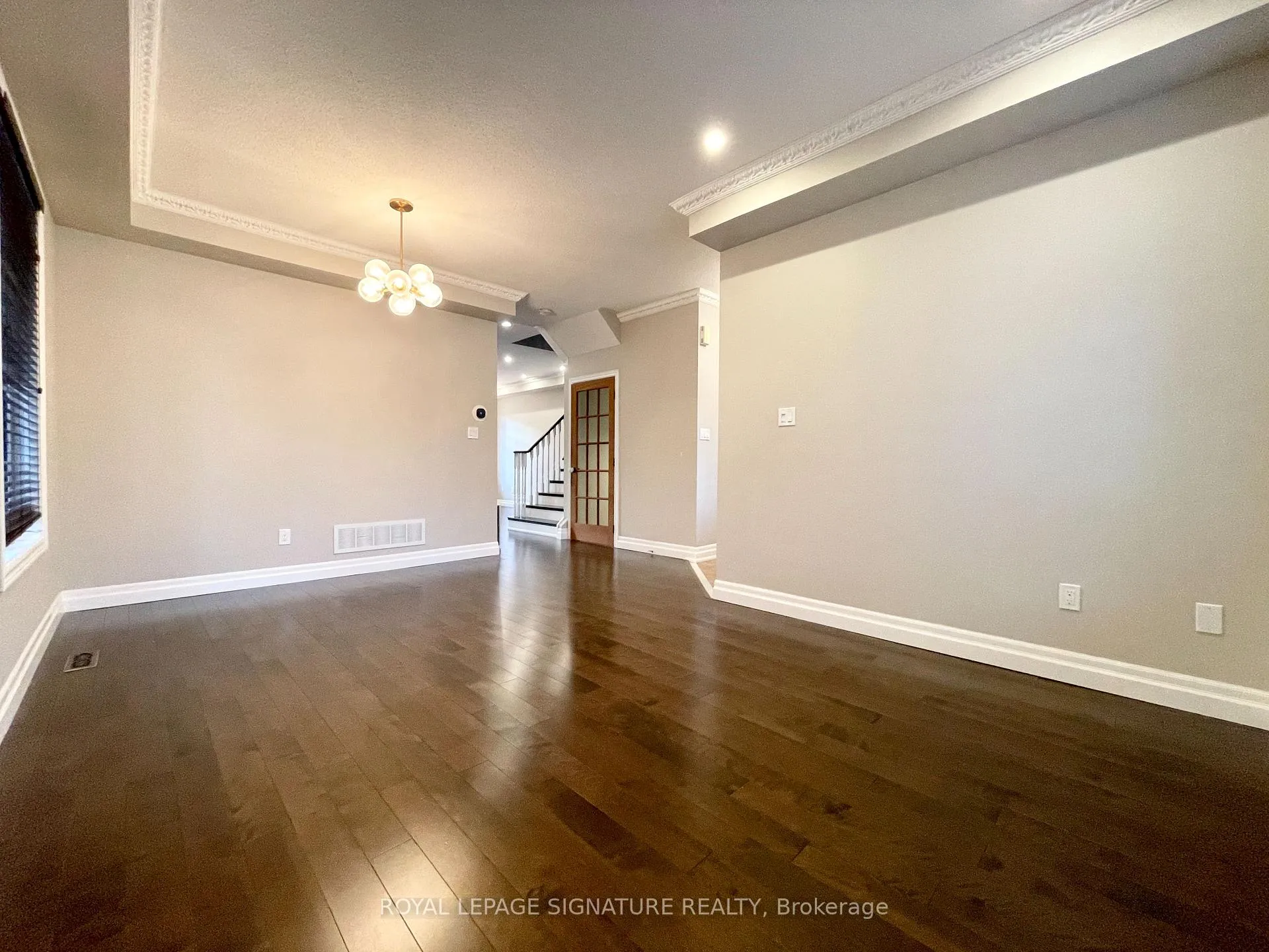 Photo 3 of 50 Innisvale Drive, Markham, Cornell — HOMEH