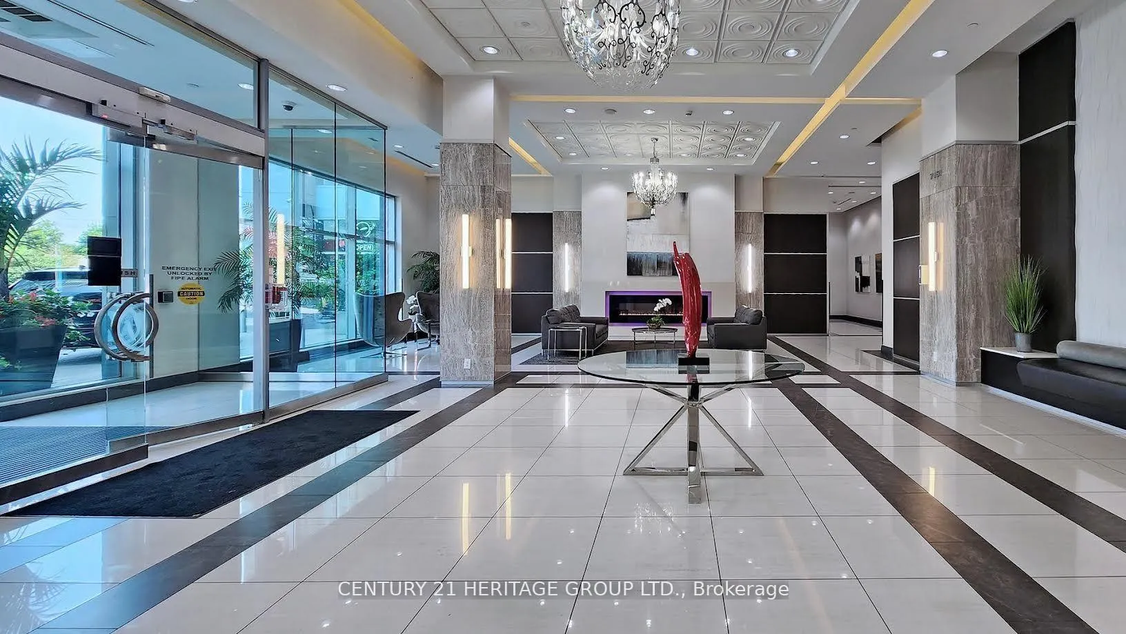 Photo 6 of Unit 1110, 7171 Yonge Street, Markham, Thornhill — HOMEH