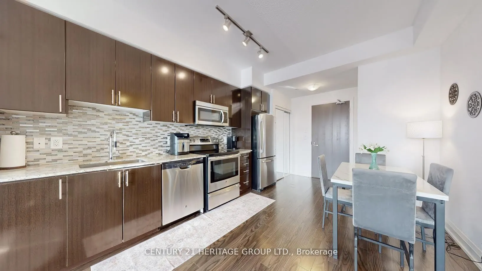 Photo 16 of Unit 1110, 7171 Yonge Street, Markham, Thornhill — HOMEH