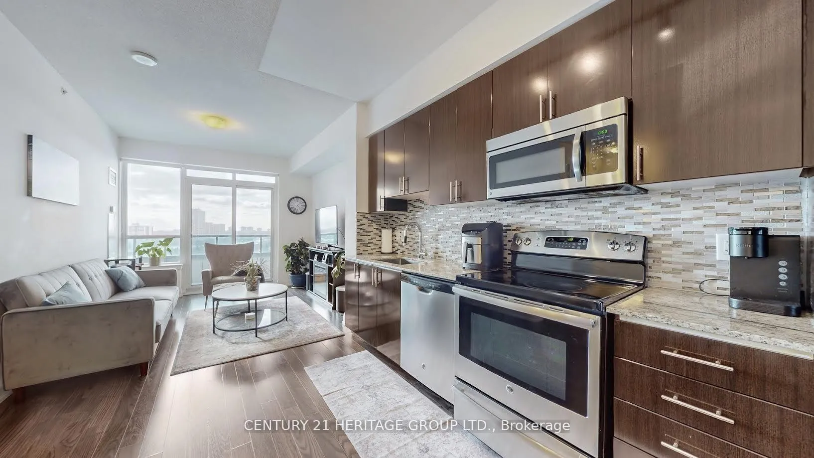 Photo 19 of Unit 1110, 7171 Yonge Street, Markham, Thornhill — HOMEH