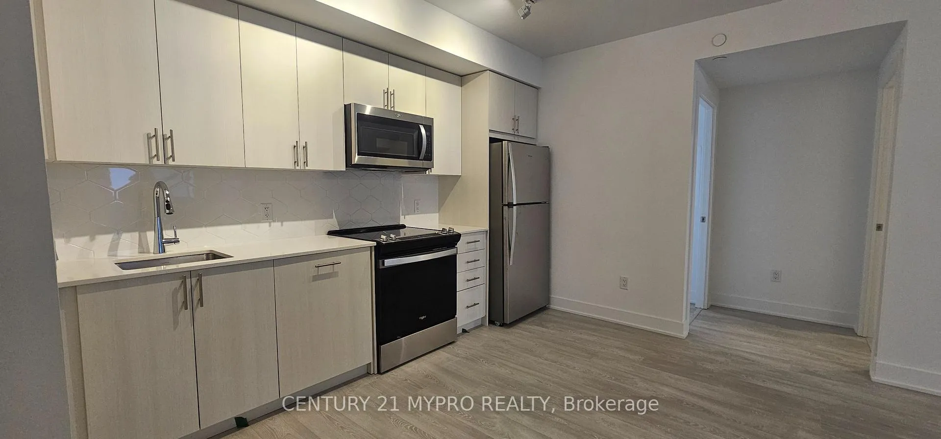 Photo 7 of Unit 1617, 2545 Simcoe Street N, Oshawa, Windfields — HOMEH