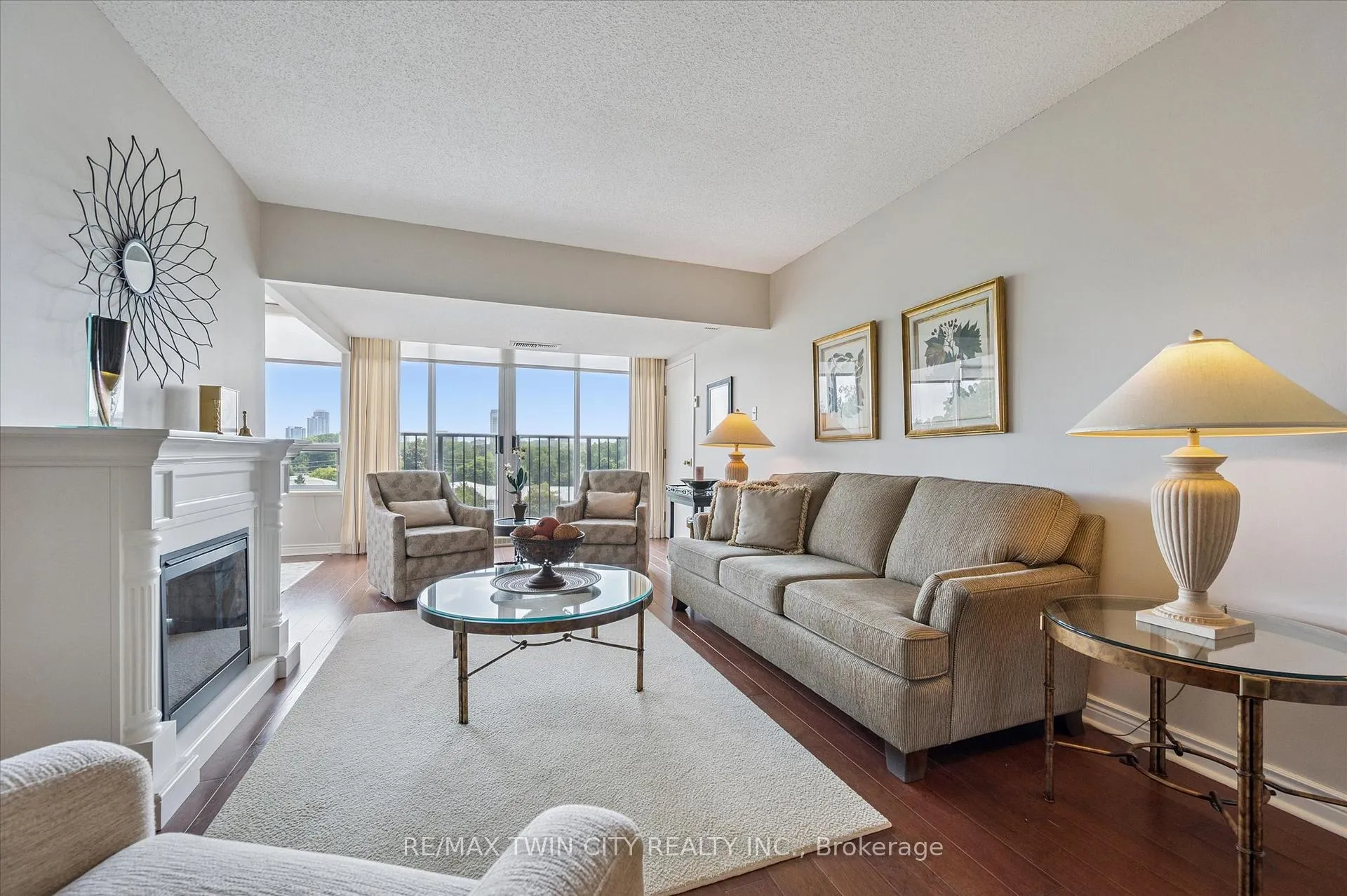 Photo 3 of Unit 704, 6 Willow Street, Waterloo — HOMEH