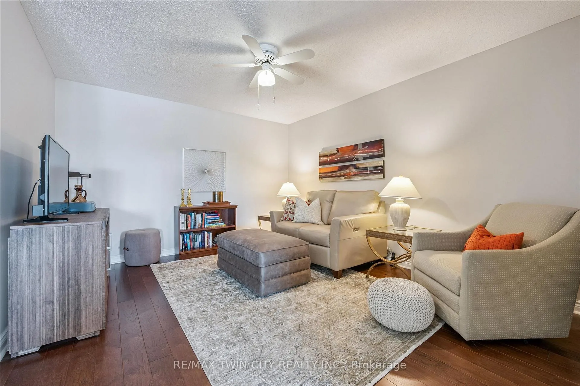 Photo 7 of Unit 704, 6 Willow Street, Waterloo — HOMEH