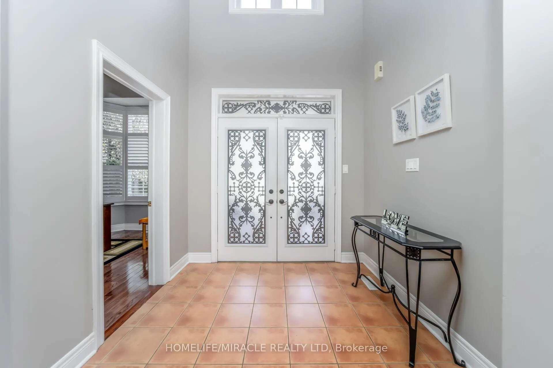 Photo 6 of 32 Xavier Court, Brampton, Bram West — HOMEH