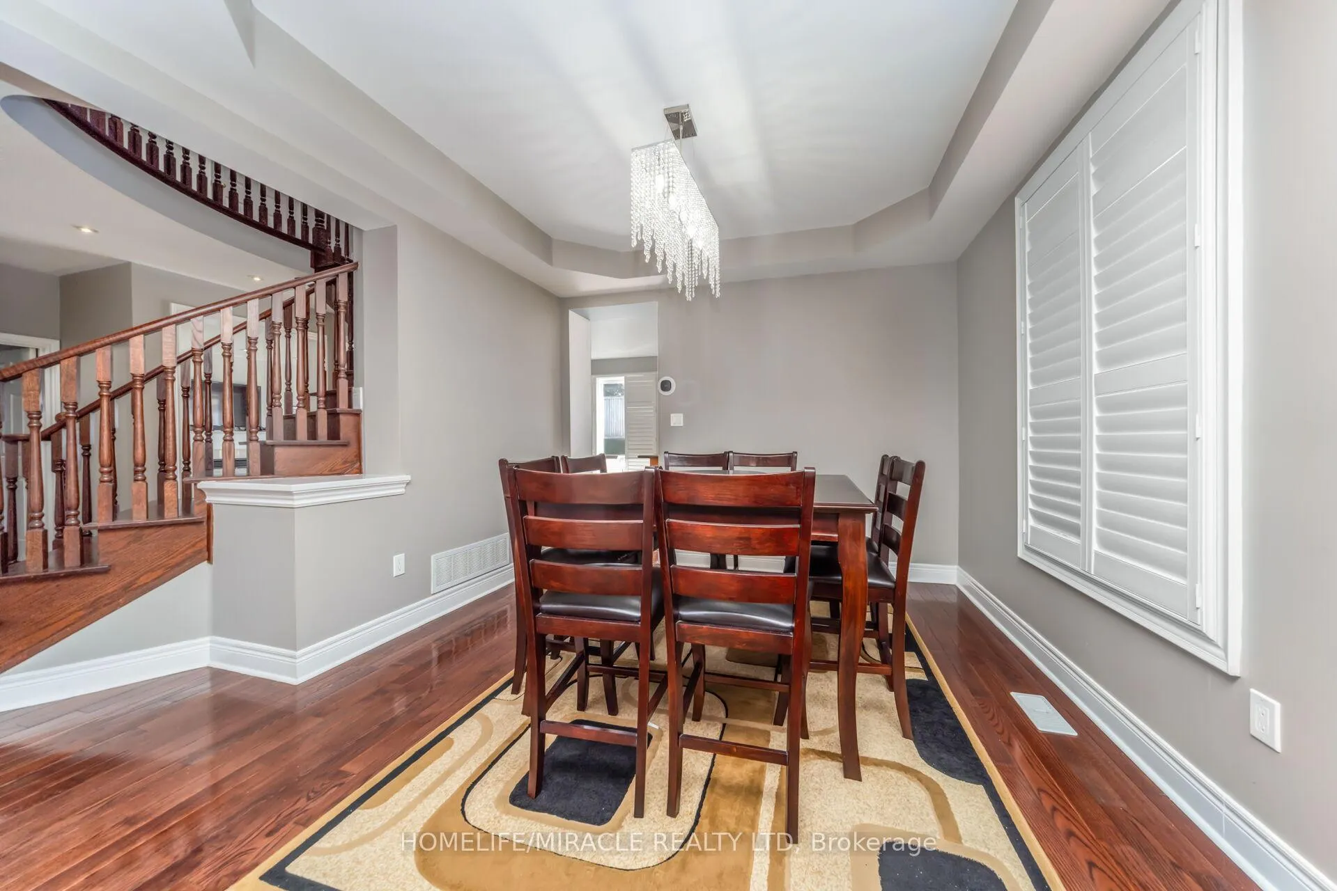 Photo 14 of 32 Xavier Court, Brampton, Bram West — HOMEH