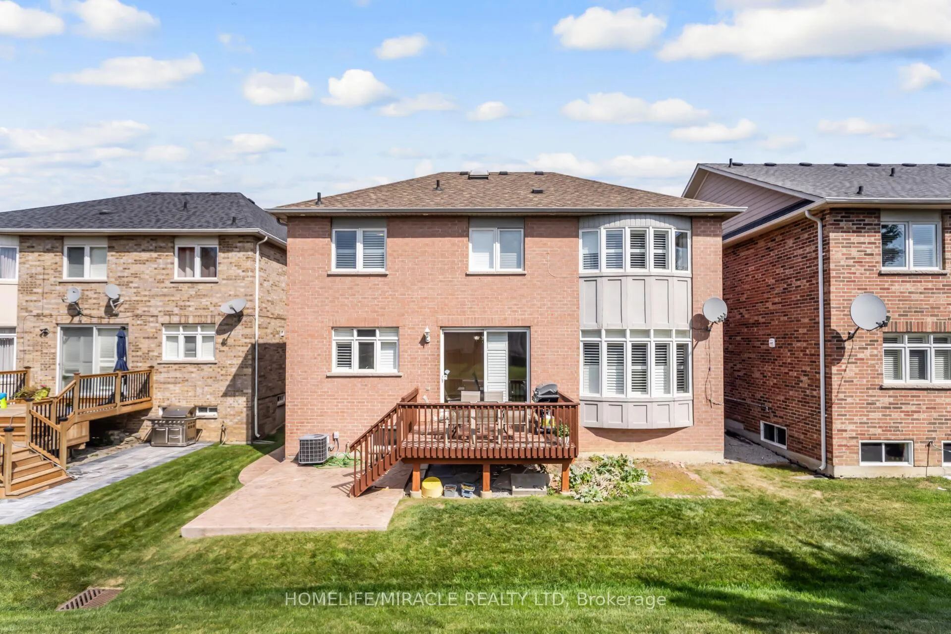 Photo 44 of 32 Xavier Court, Brampton, Bram West — HOMEH