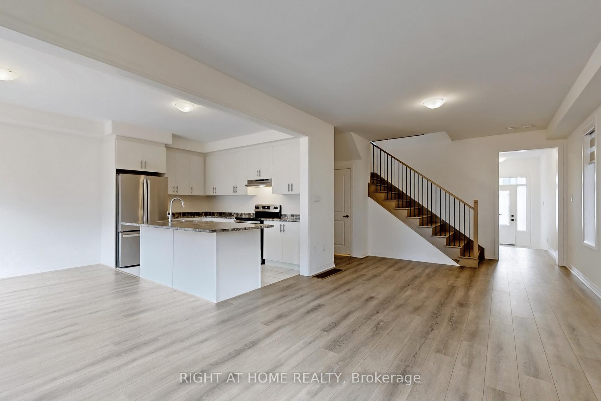 Photo 9 of 47 Shepherd Drive, Barrie, Rural Barrie Southeast — HOMEH