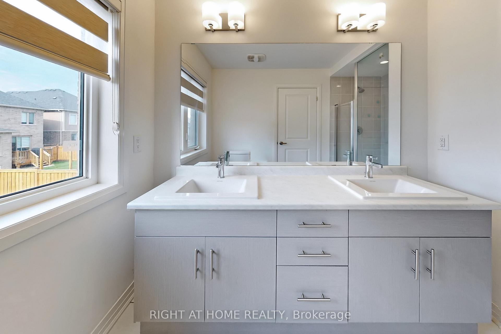Photo 30 of 47 Shepherd Drive, Barrie, Rural Barrie Southeast — HOMEH