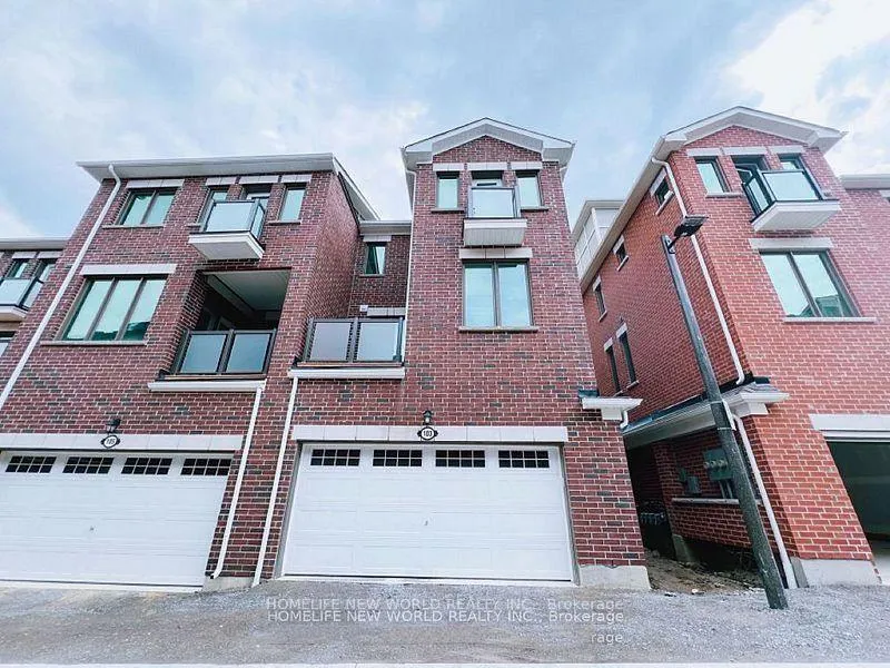 Photo 2 of 103 Thomas Frisby Jr. Crescent, Markham, Victoria Square — HOMEH