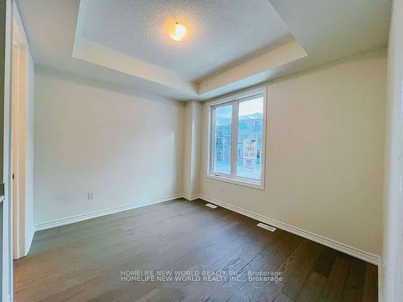 Photo 3 of 103 Thomas Frisby Jr. Crescent, Markham, Victoria Square — HOMEH