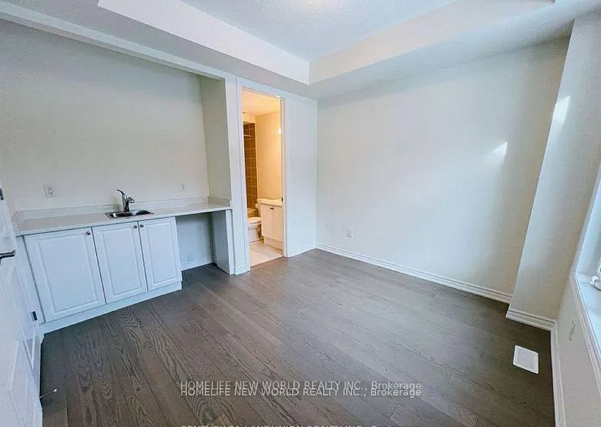 Photo 4 of 103 Thomas Frisby Jr. Crescent, Markham, Victoria Square — HOMEH