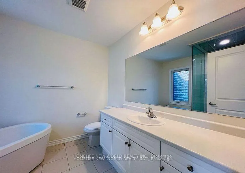Photo 12 of 103 Thomas Frisby Jr. Crescent, Markham, Victoria Square — HOMEH