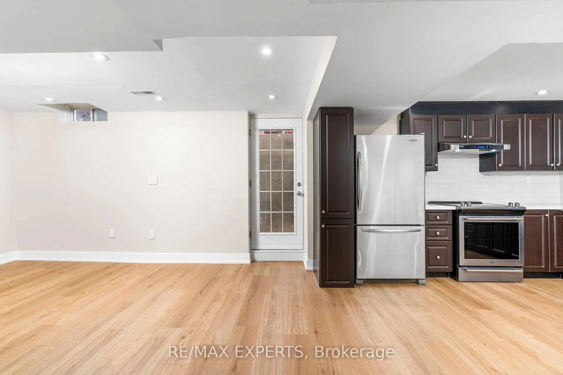Photo 3 of Unit BSMT, 86 Cormorant Crescent, Vaughan, Vellore Village — HOMEH