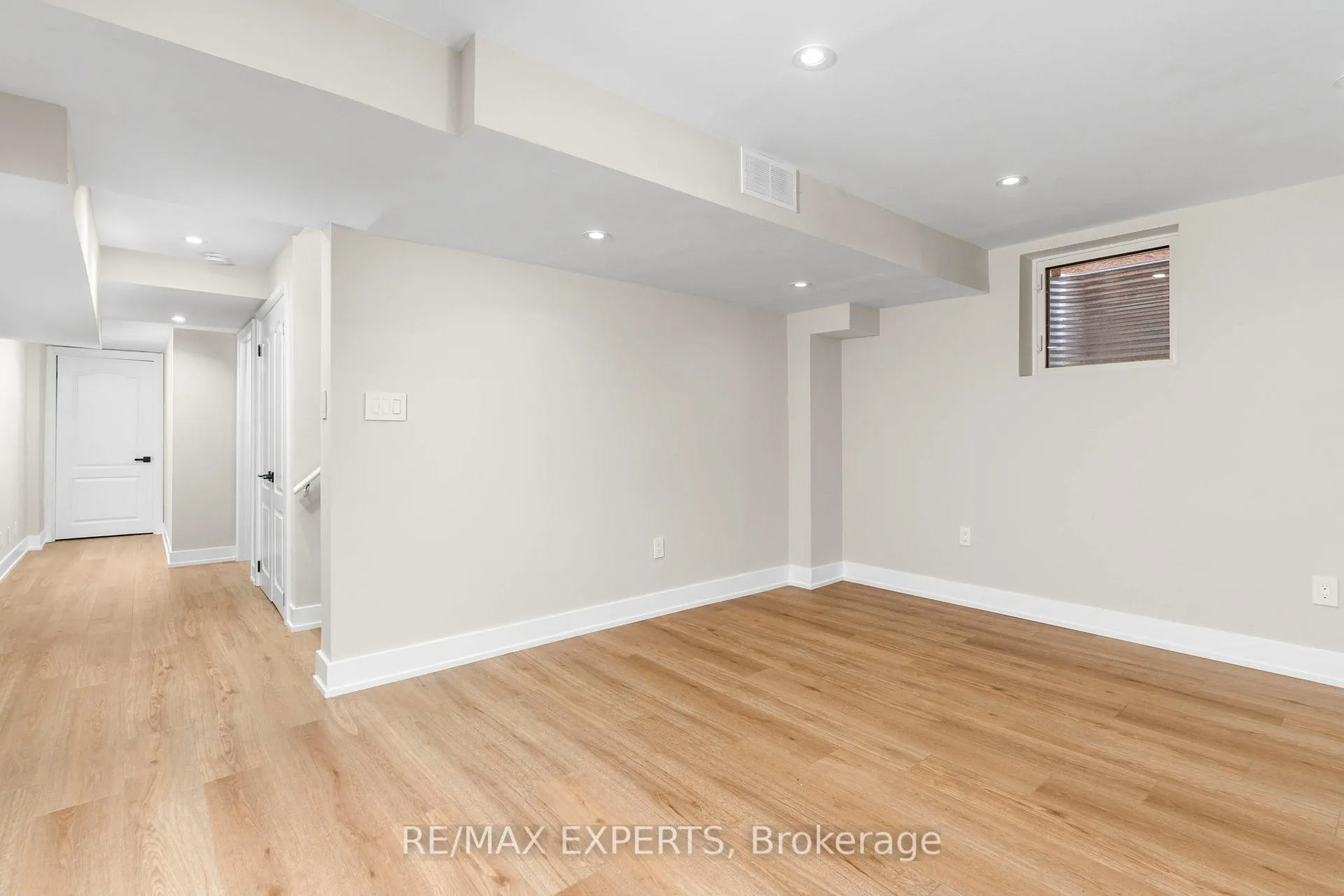 Photo 7 of Unit BSMT, 86 Cormorant Crescent, Vaughan, Vellore Village — HOMEH