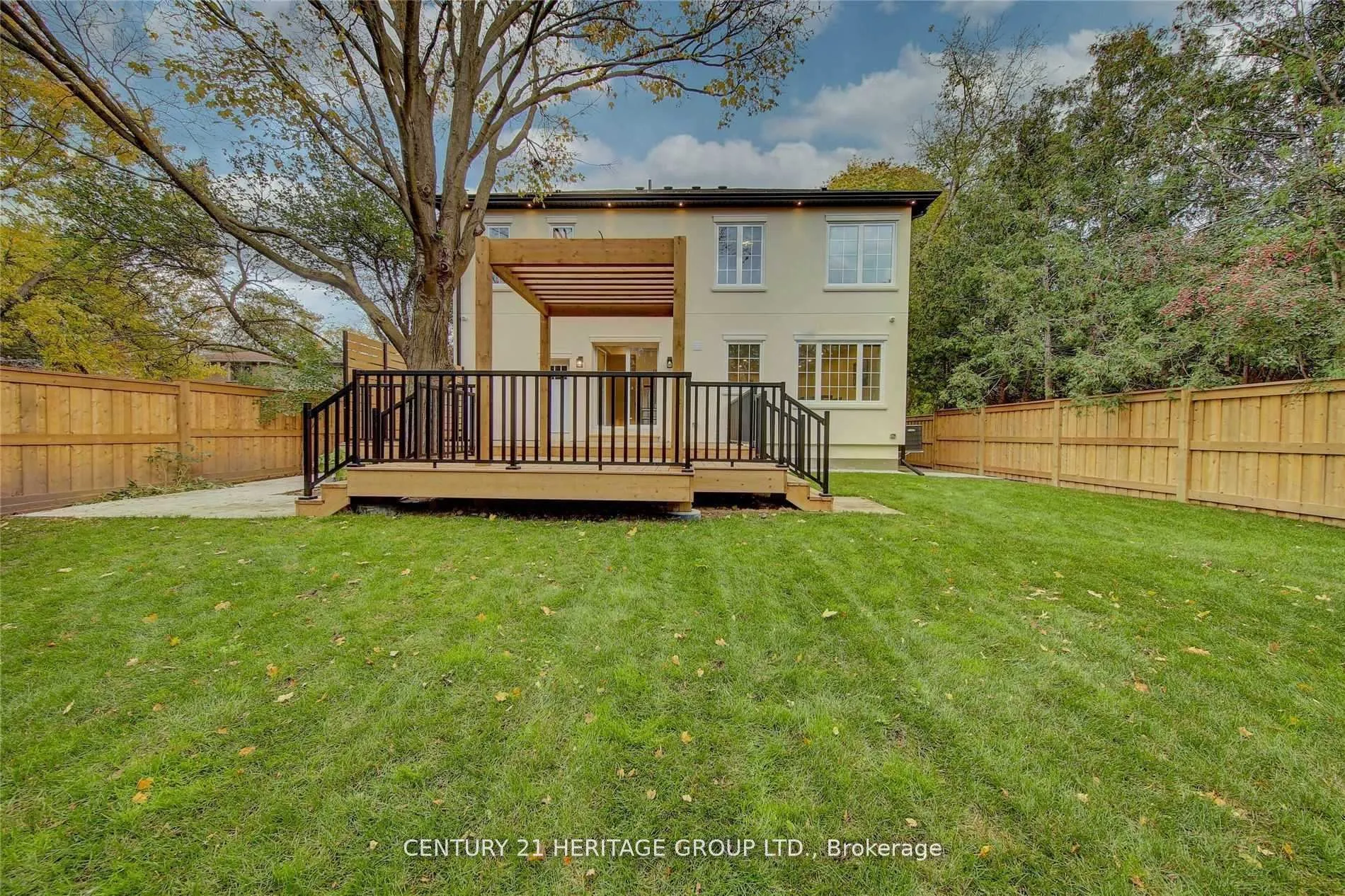 Photo 20 of 58 Walton Drive, Aurora, Aurora Village — HOMEH