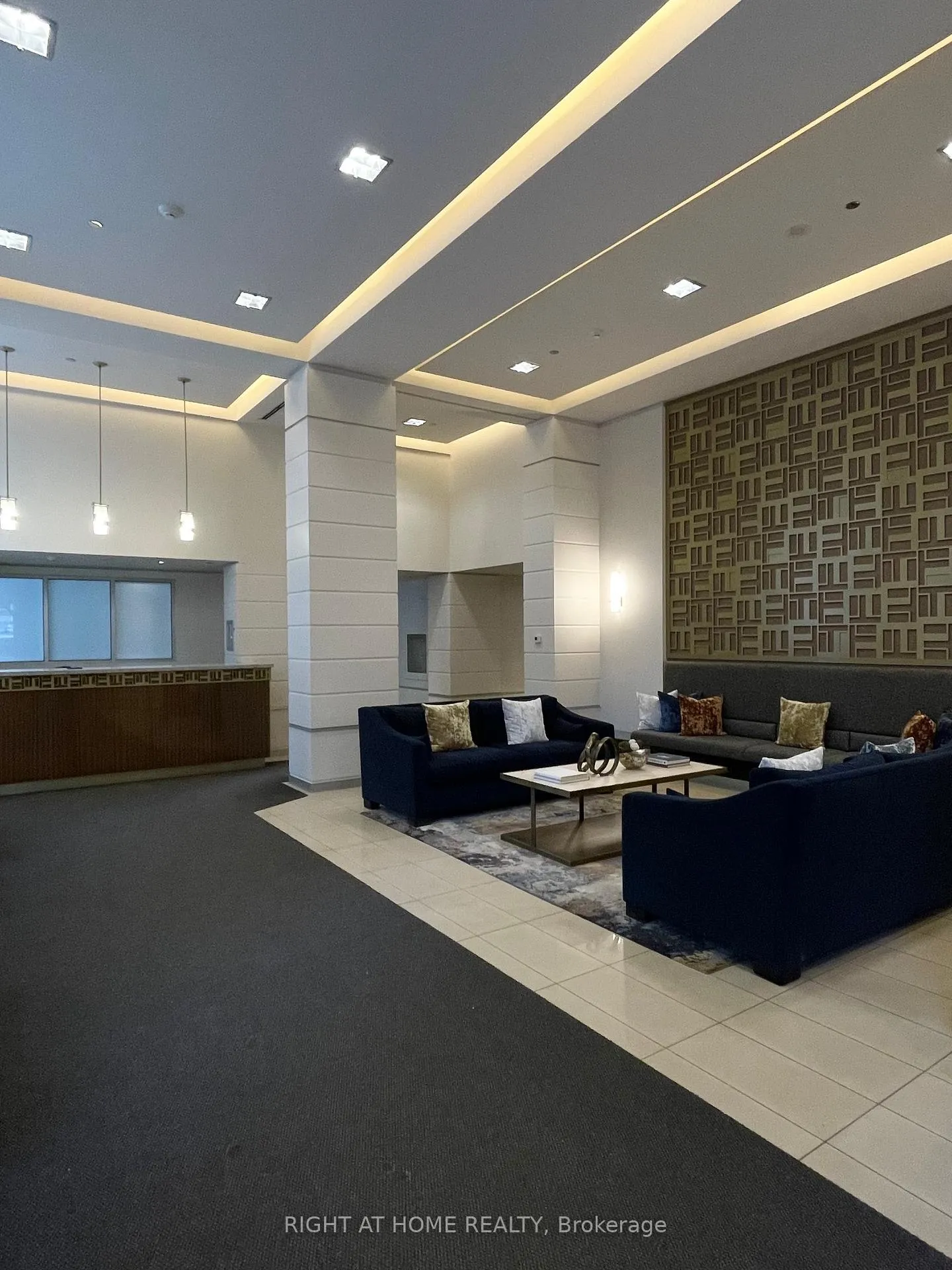 Photo 2 of Unit 606, 230 King Street E, Toronto, Moss Park — HOMEH