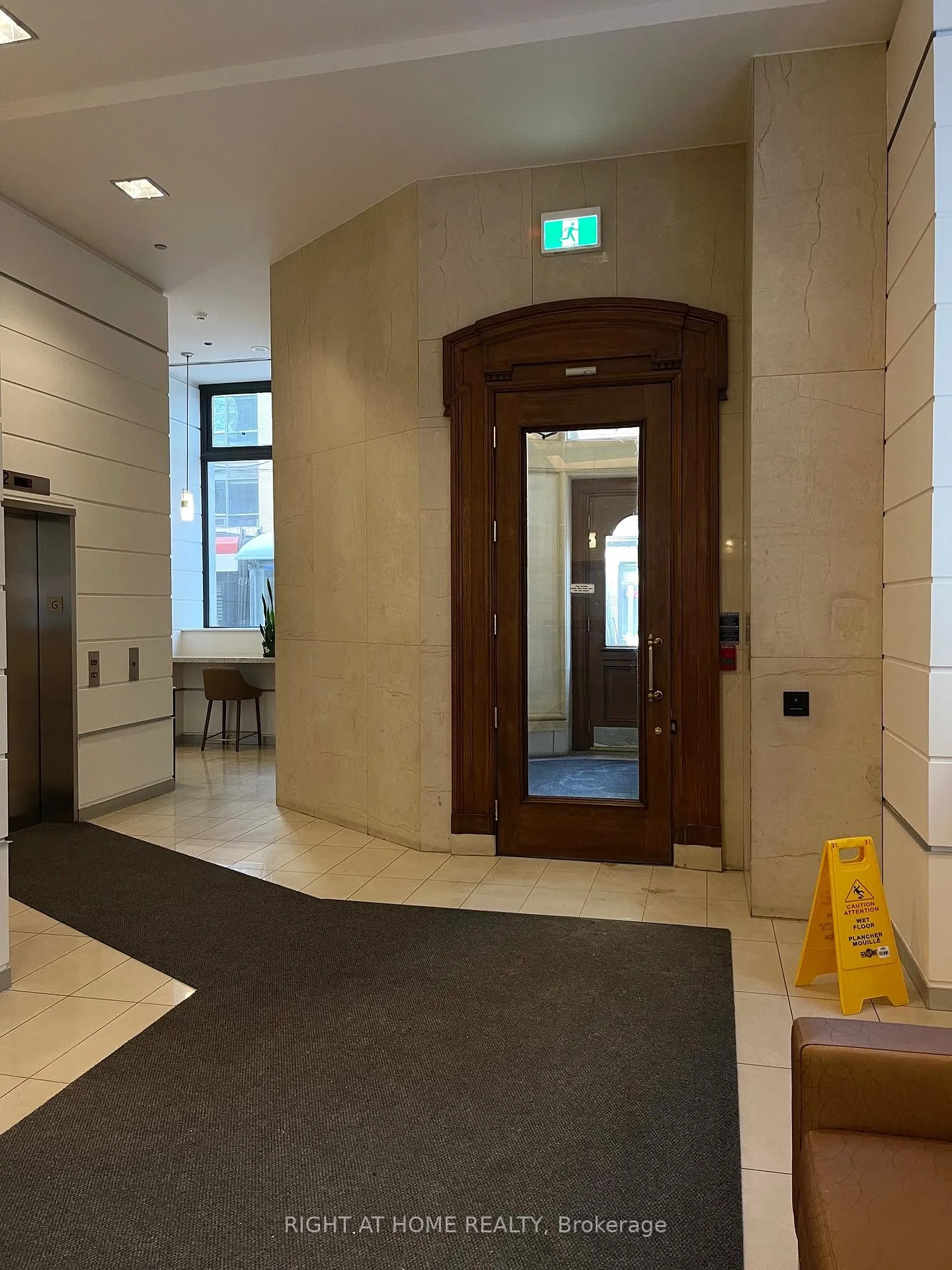 Photo 3 of Unit 606, 230 King Street E, Toronto, Moss Park — HOMEH