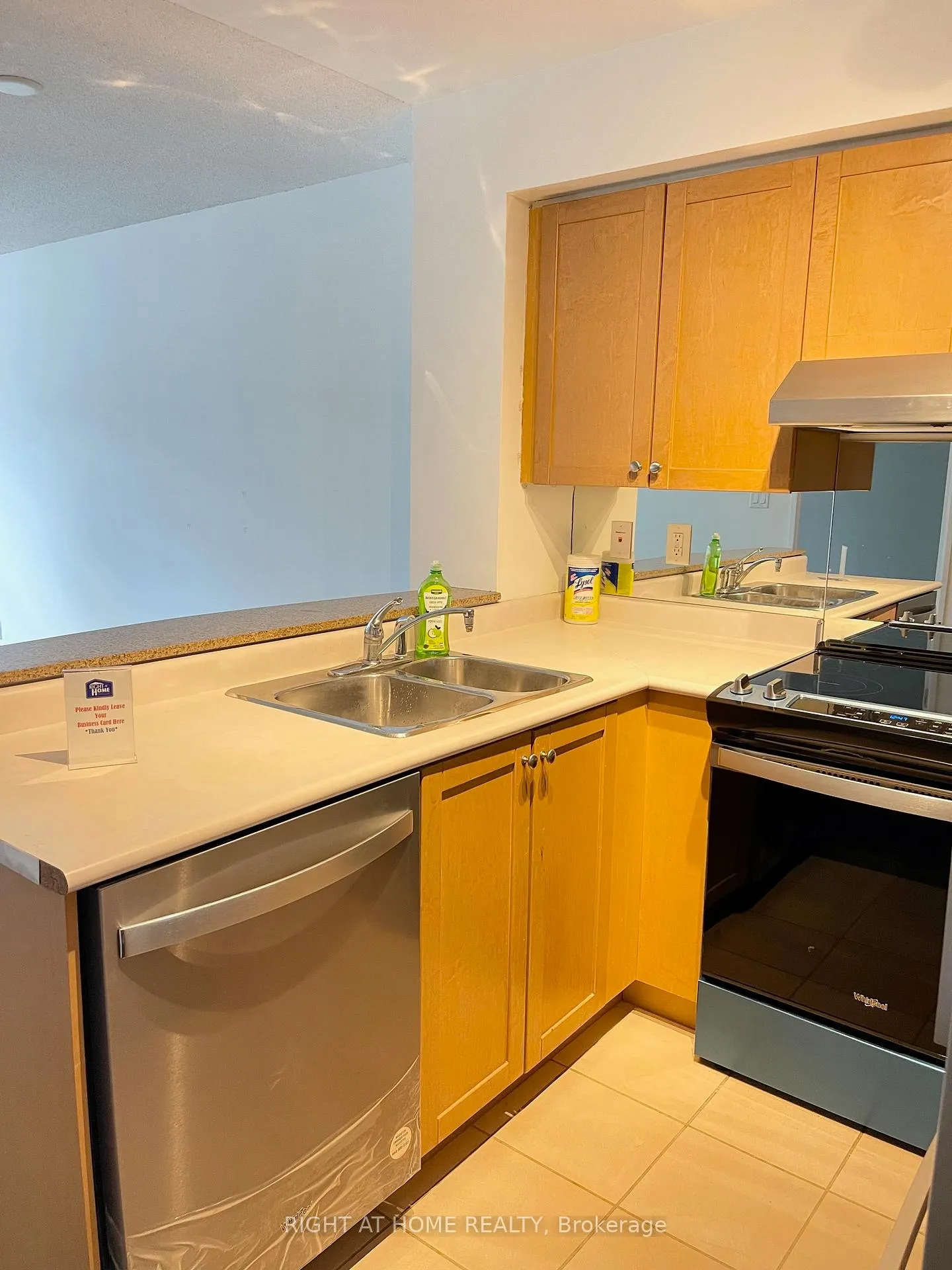 Photo 13 of Unit 606, 230 King Street E, Toronto, Moss Park — HOMEH