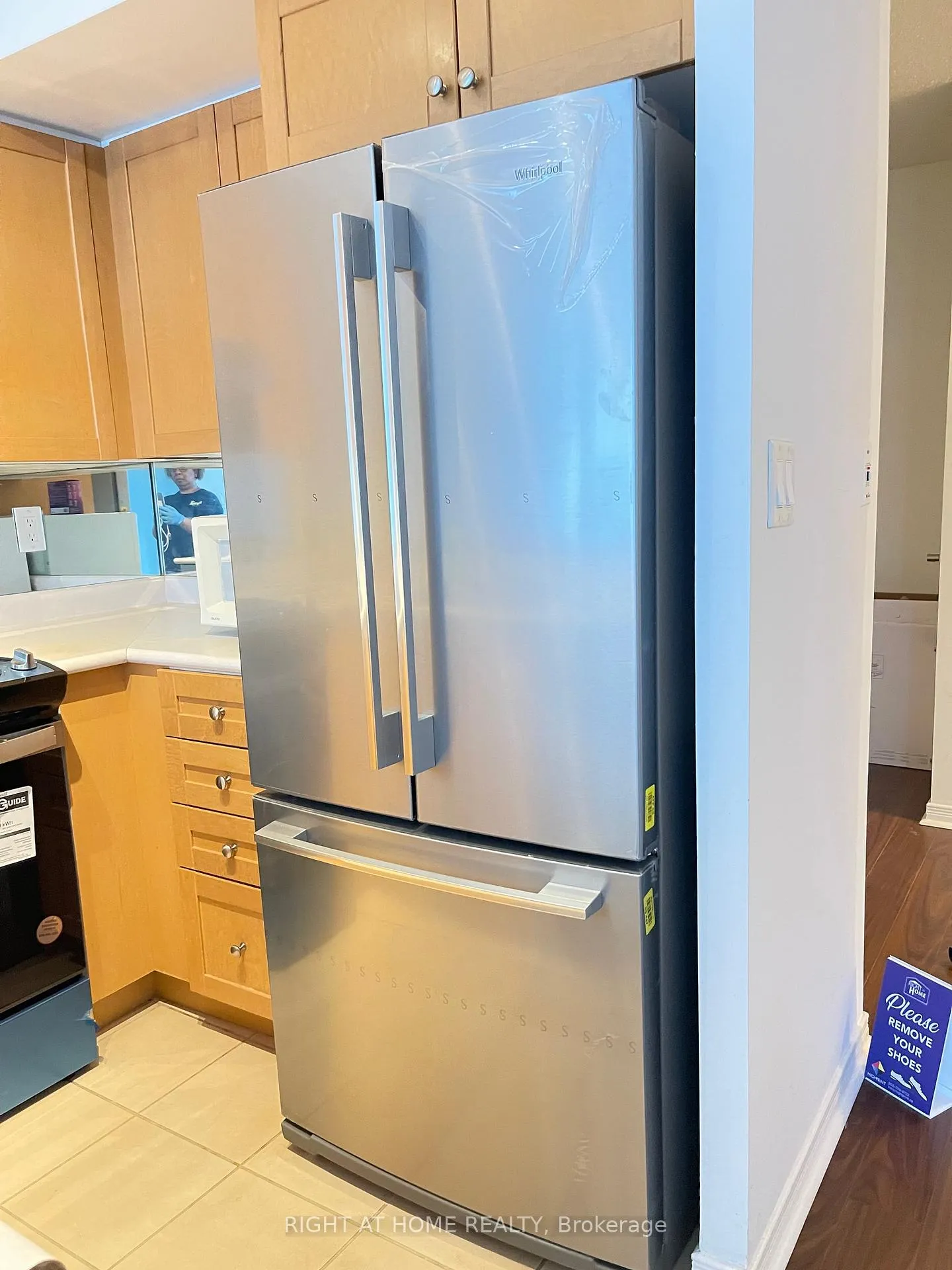 Photo 17 of Unit 606, 230 King Street E, Toronto, Moss Park — HOMEH