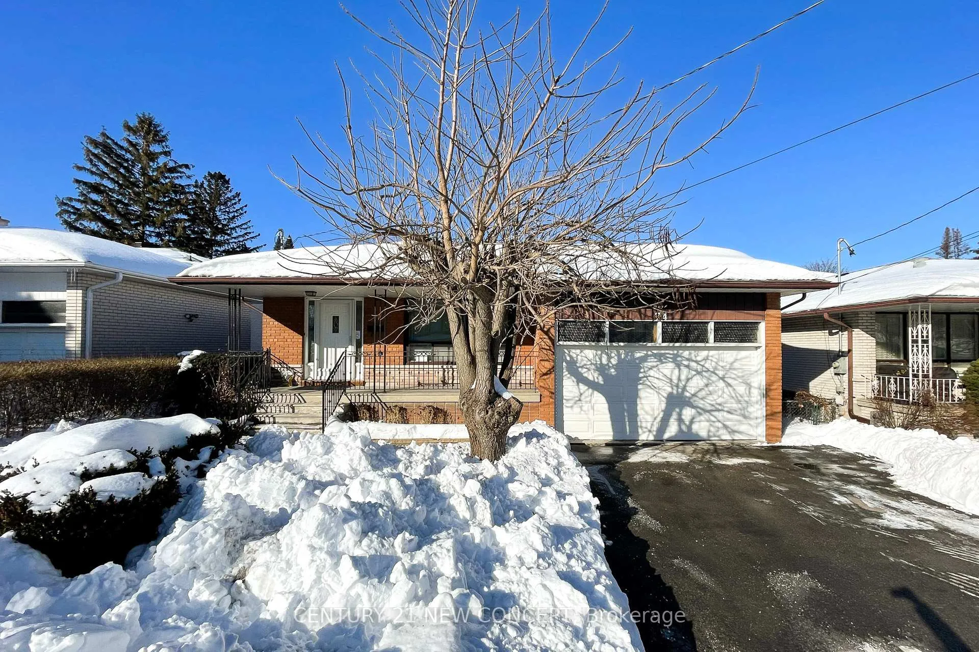 Photo 1 of Unit Main, 74 Clark Avenue E, Markham, Thornhill — HOMEH