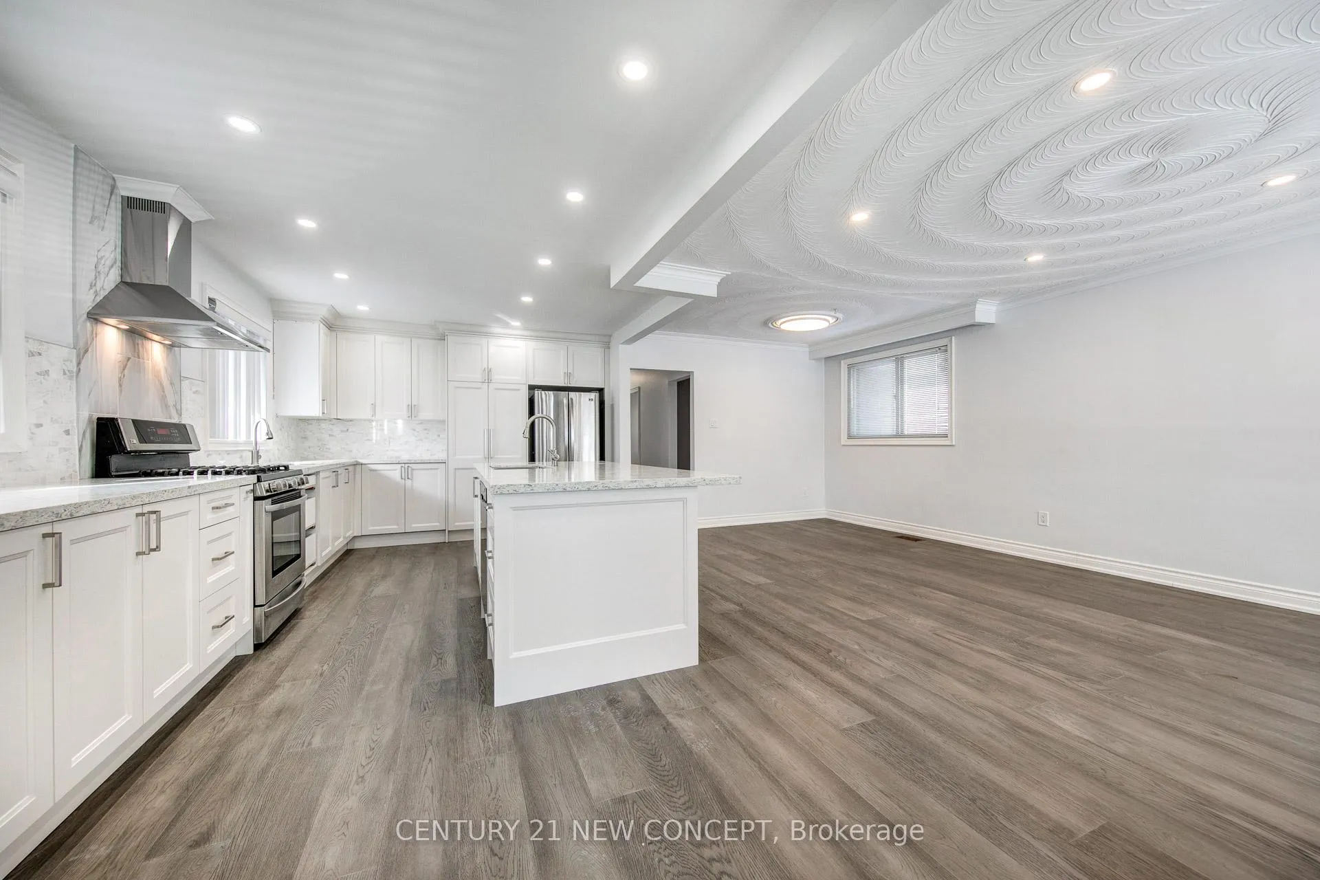 Photo 8 of Unit Main, 74 Clark Avenue E, Markham, Thornhill — HOMEH