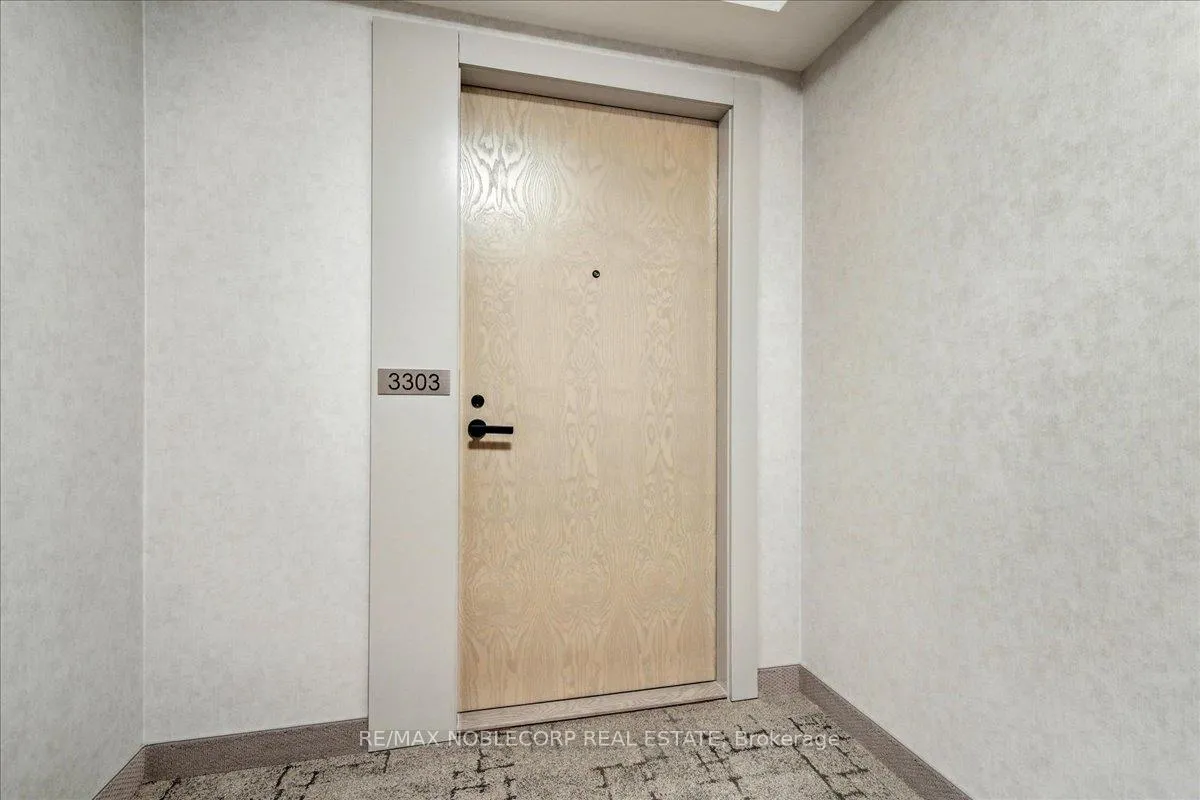 Photo 5 of Unit 3303, 195 Commerce Street, Vaughan, Vaughan Corporate Centre — HOMEH