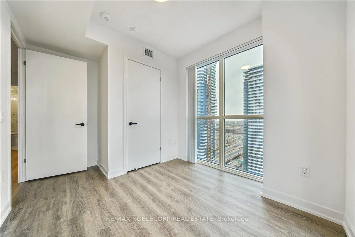 Photo 18 of Unit 3303, 195 Commerce Street, Vaughan, Vaughan Corporate Centre — HOMEH
