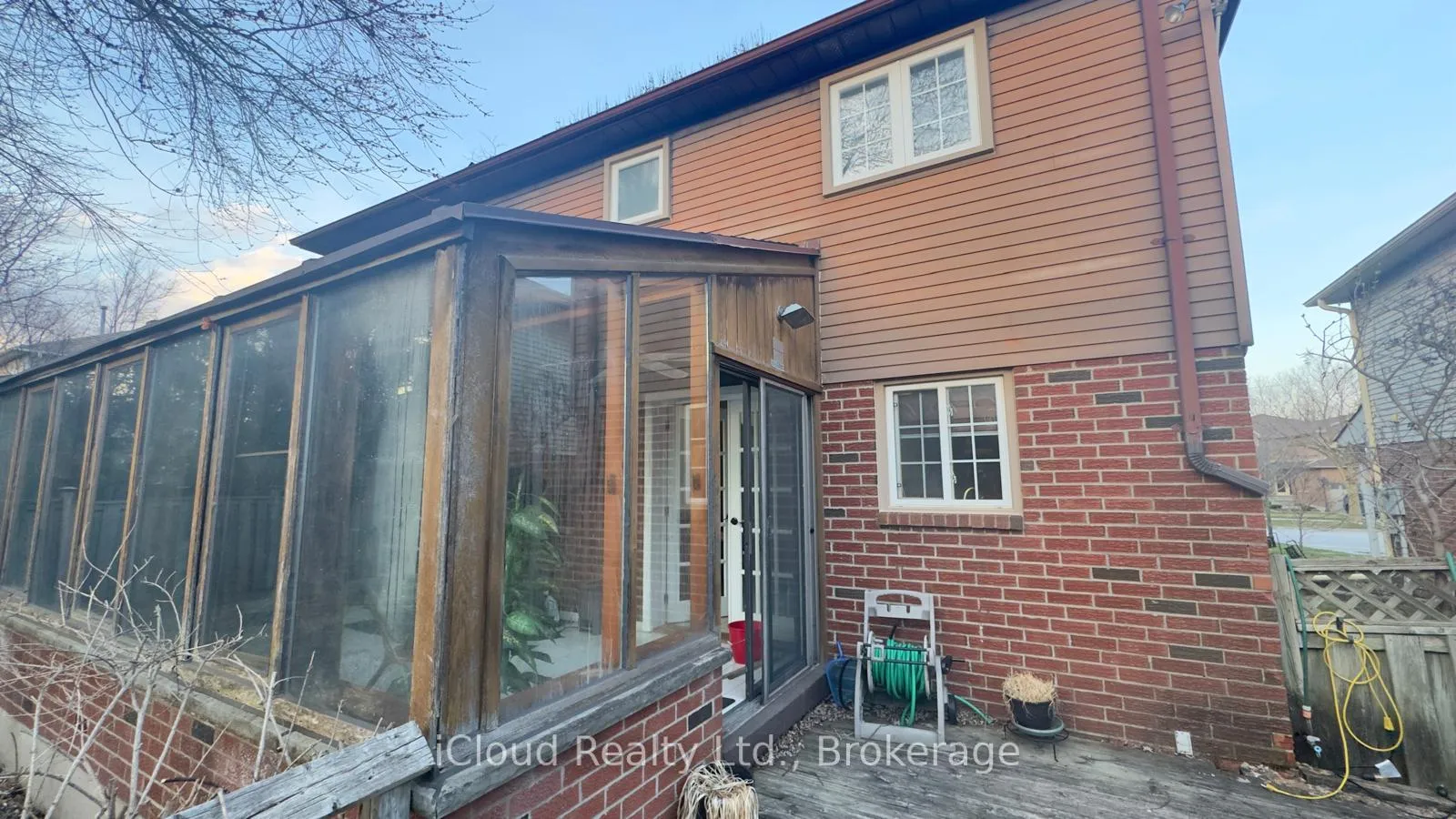 Photo 4 of 14 Mintleaf Gate, Markham, Markham Village — HOMEH