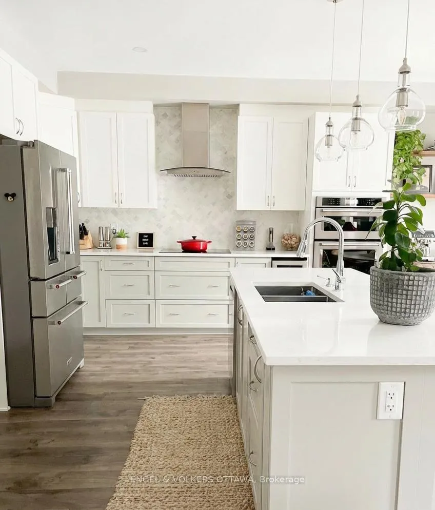 Photo 7 of 19 Allan Place, Ottawa, Stittsville (North) — HOMEH