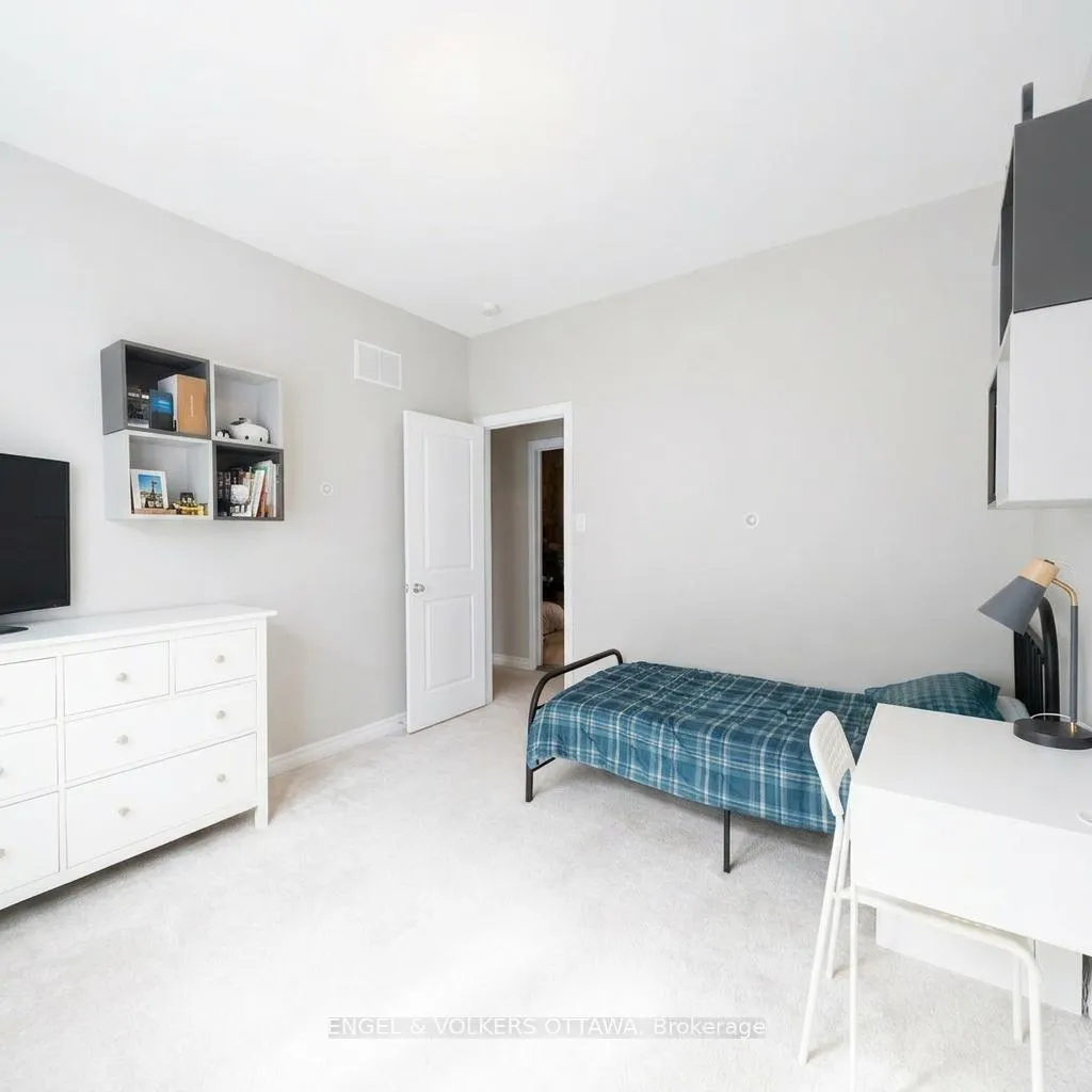 Photo 19 of 19 Allan Place, Ottawa, Stittsville (North) — HOMEH
