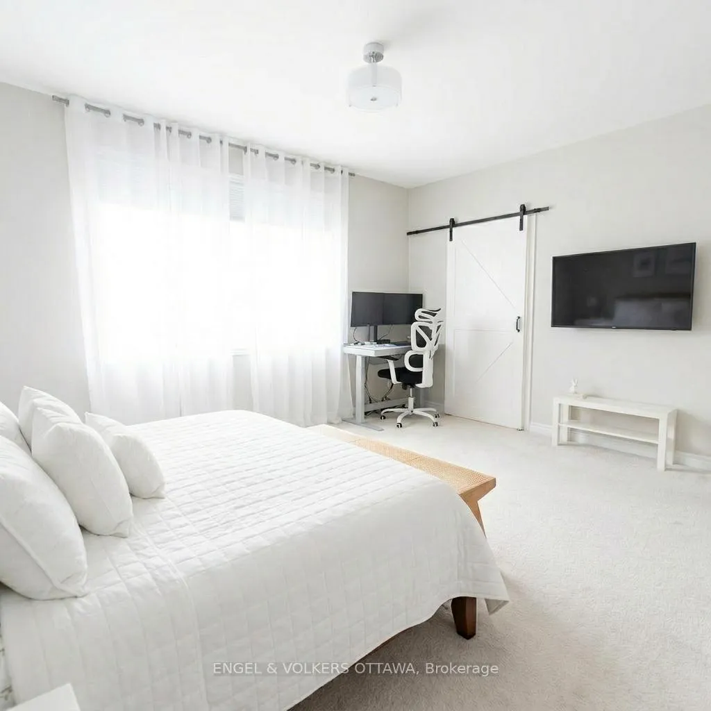 Photo 22 of 19 Allan Place, Ottawa, Stittsville (North) — HOMEH