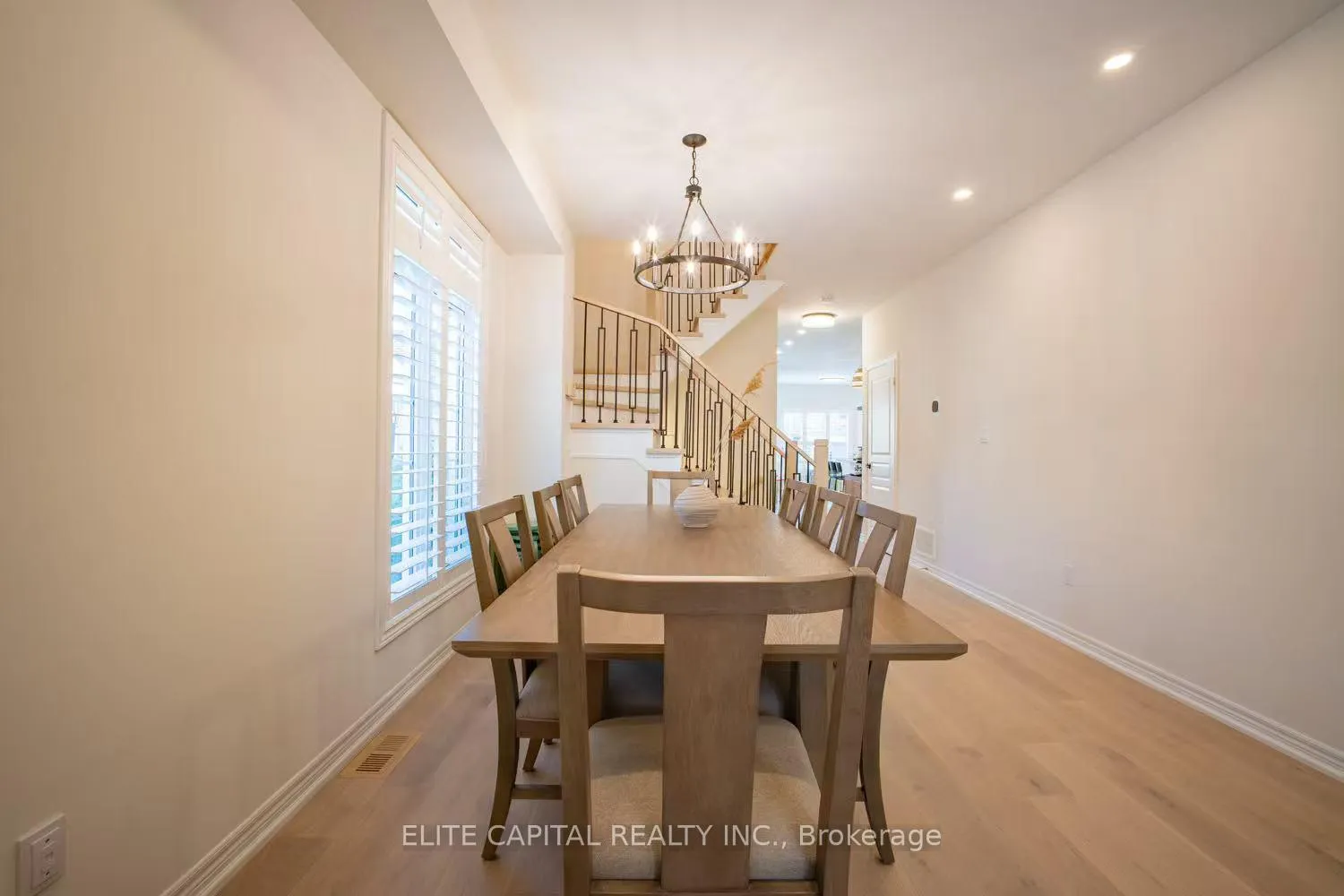 Photo 3 of 127 Goldenwood Crescent, Markham, Greensborough — HOMEH