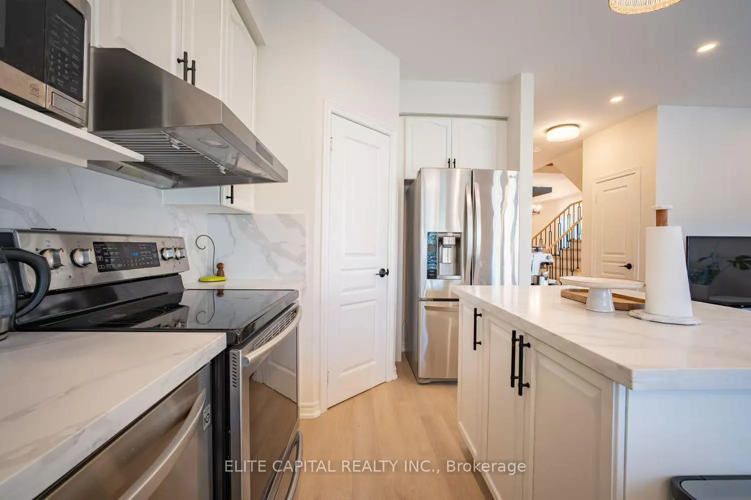 Photo 6 of 127 Goldenwood Crescent, Markham, Greensborough — HOMEH