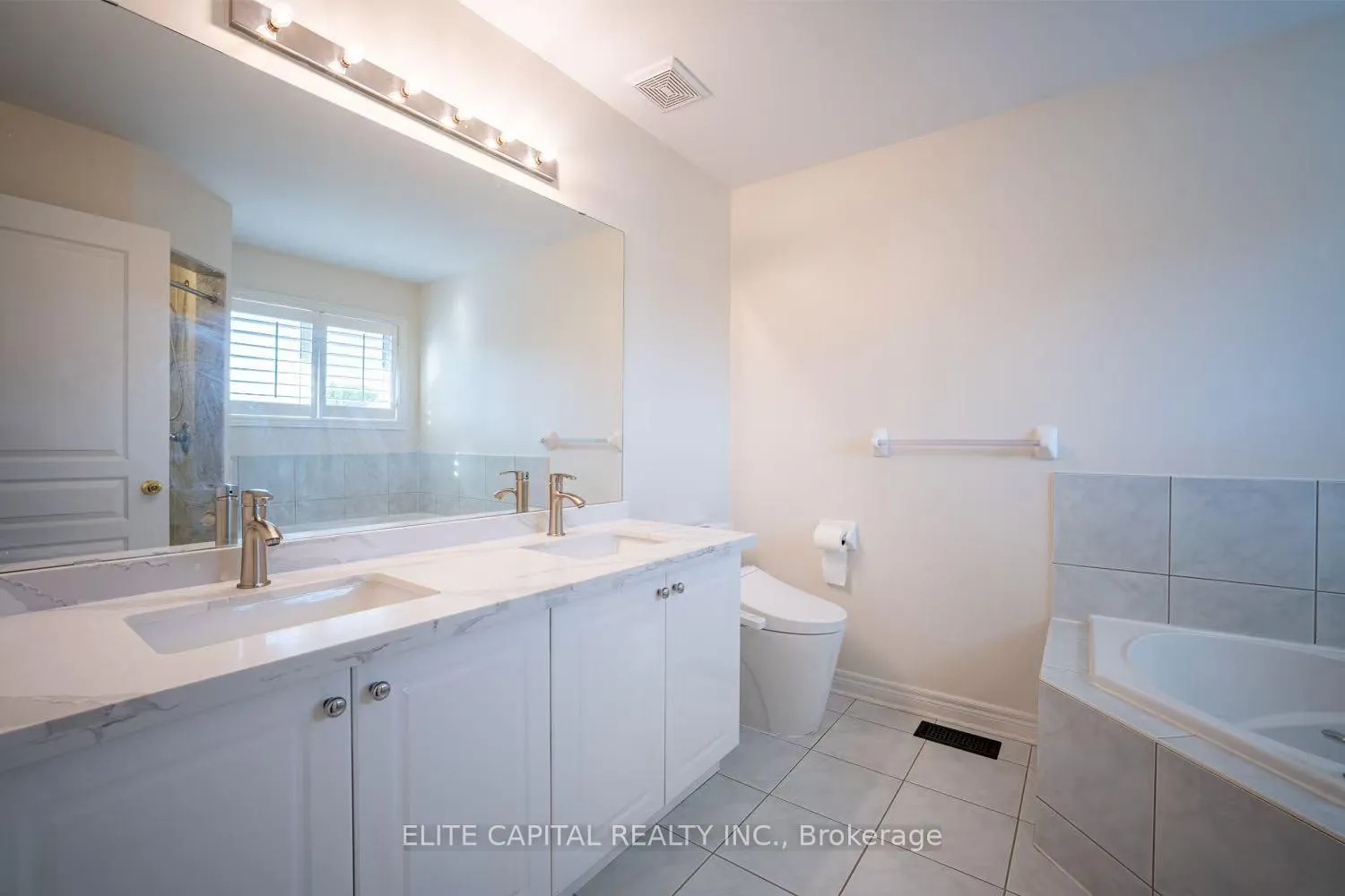 Photo 19 of 127 Goldenwood Crescent, Markham, Greensborough — HOMEH