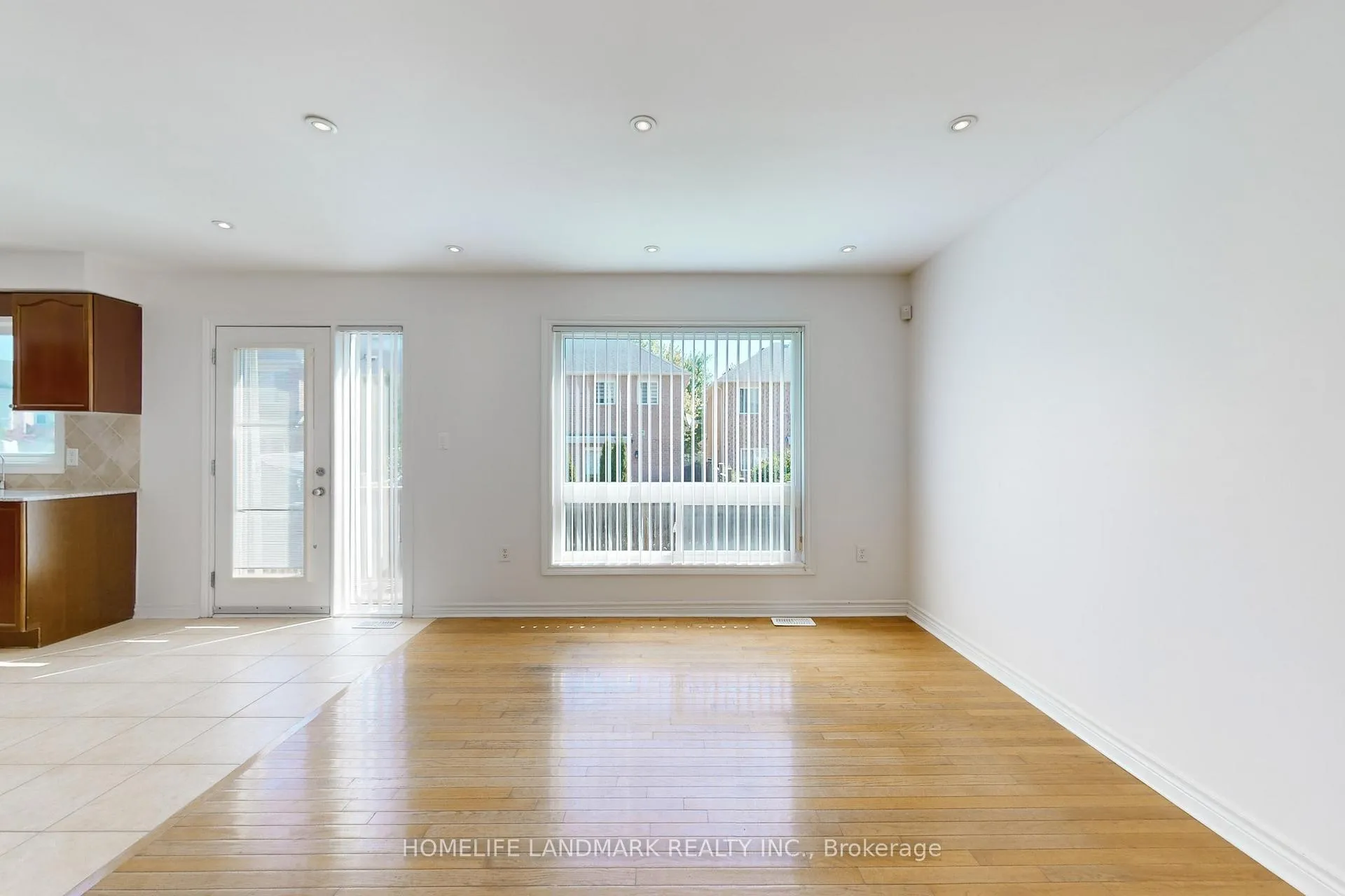 Photo 13 of Unit (Main & Second Floor), 37 Roy Rainey Avenue, Markham, Wismer — HOMEH