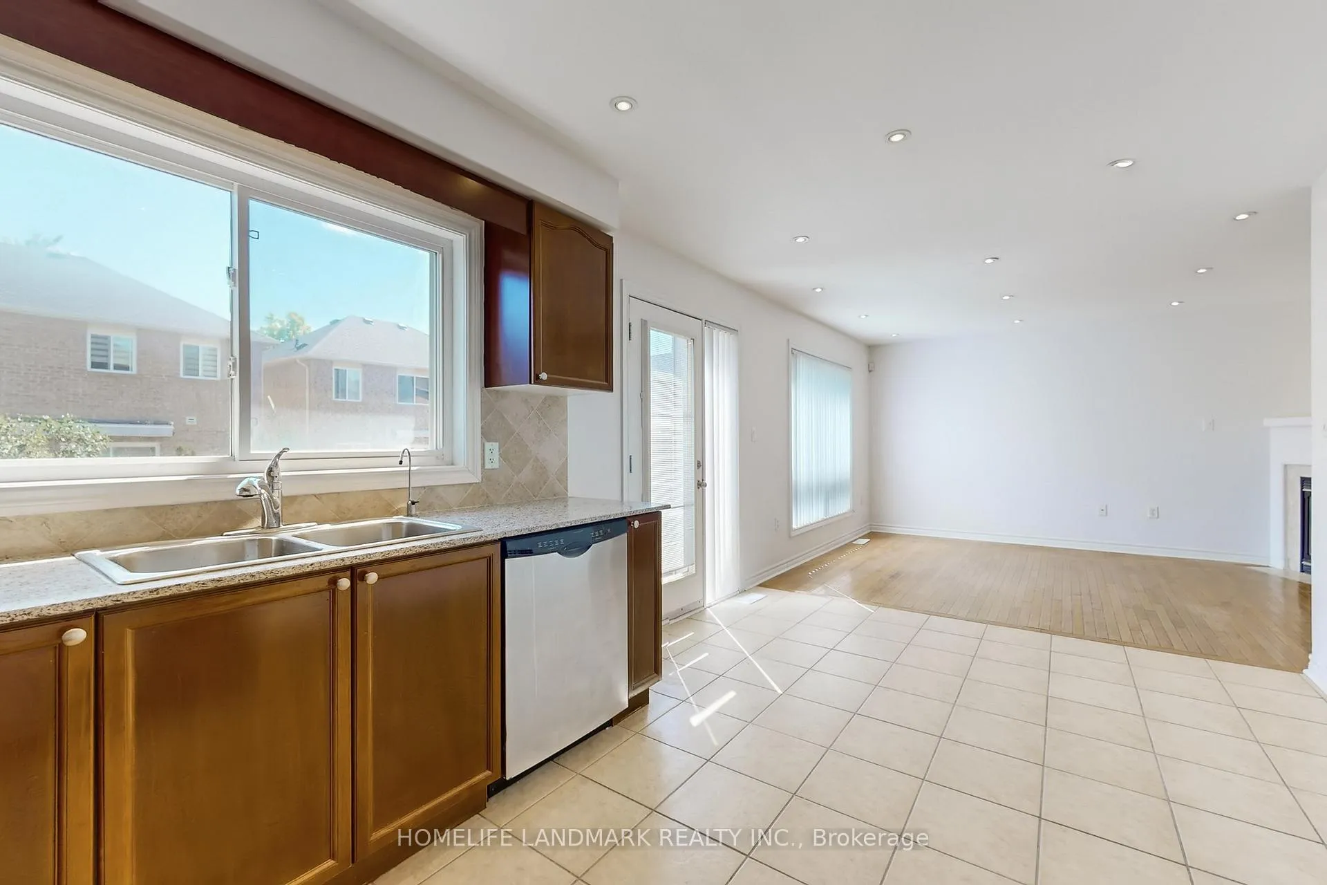 Photo 20 of Unit (Main & Second Floor), 37 Roy Rainey Avenue, Markham, Wismer — HOMEH