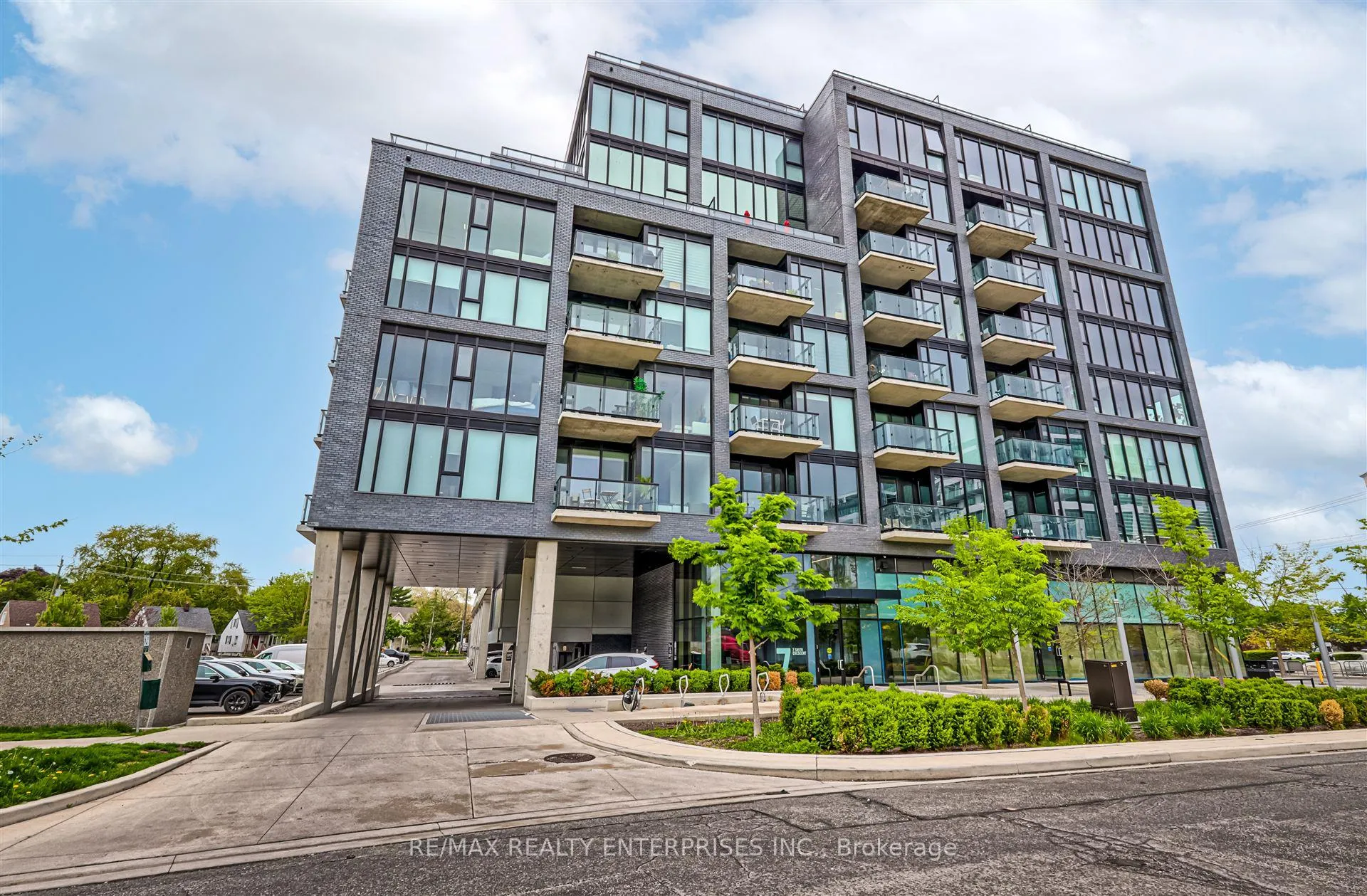 Photo 1 of Unit 410, 7 Smith Crescent, Etobicoke, Stonegate-Queensway — HOMEH